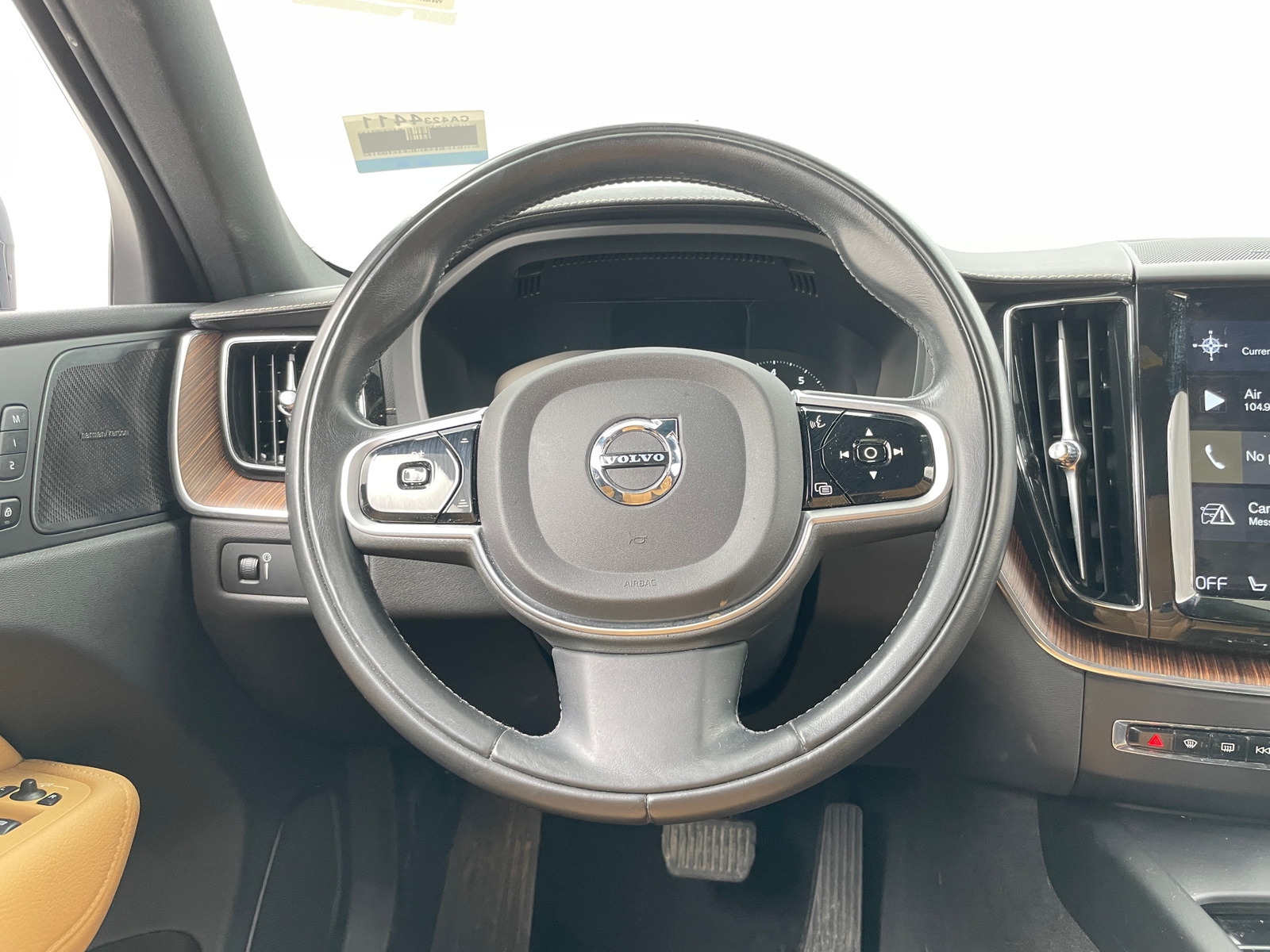 Thumbnail: 2020 Volvo XC60 - 4