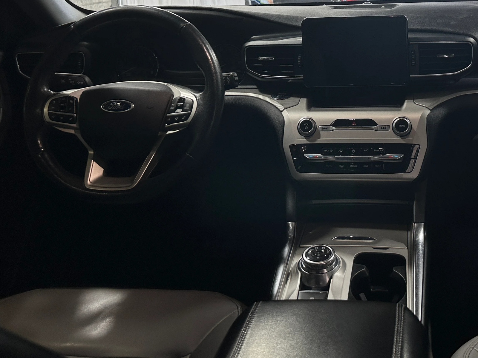 Thumbnail: 2021 Ford Explorer - 2