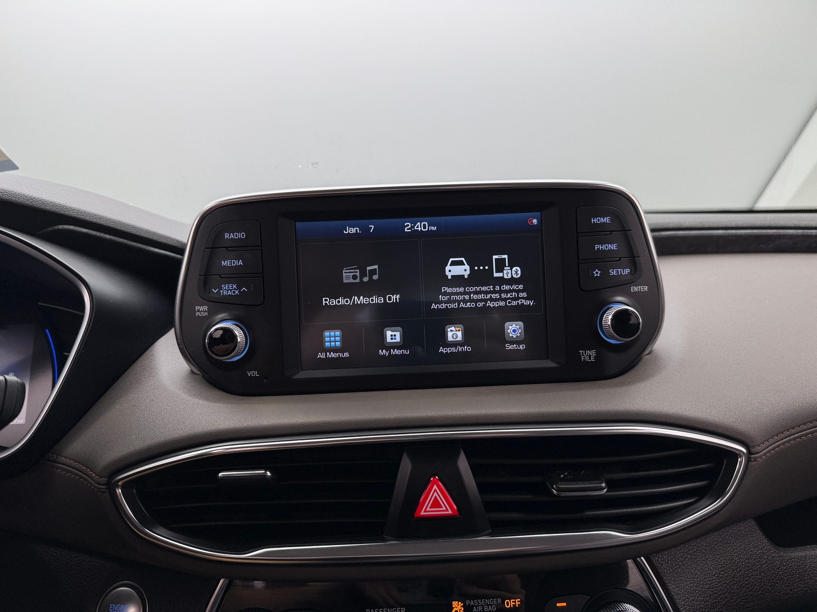 Thumbnail: 2020 Hyundai Santa Fe - 4