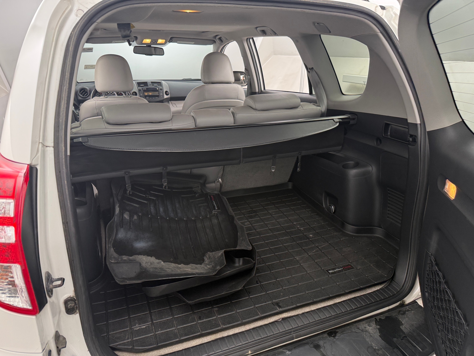 Thumbnail: 2011 Toyota RAV4 - 7