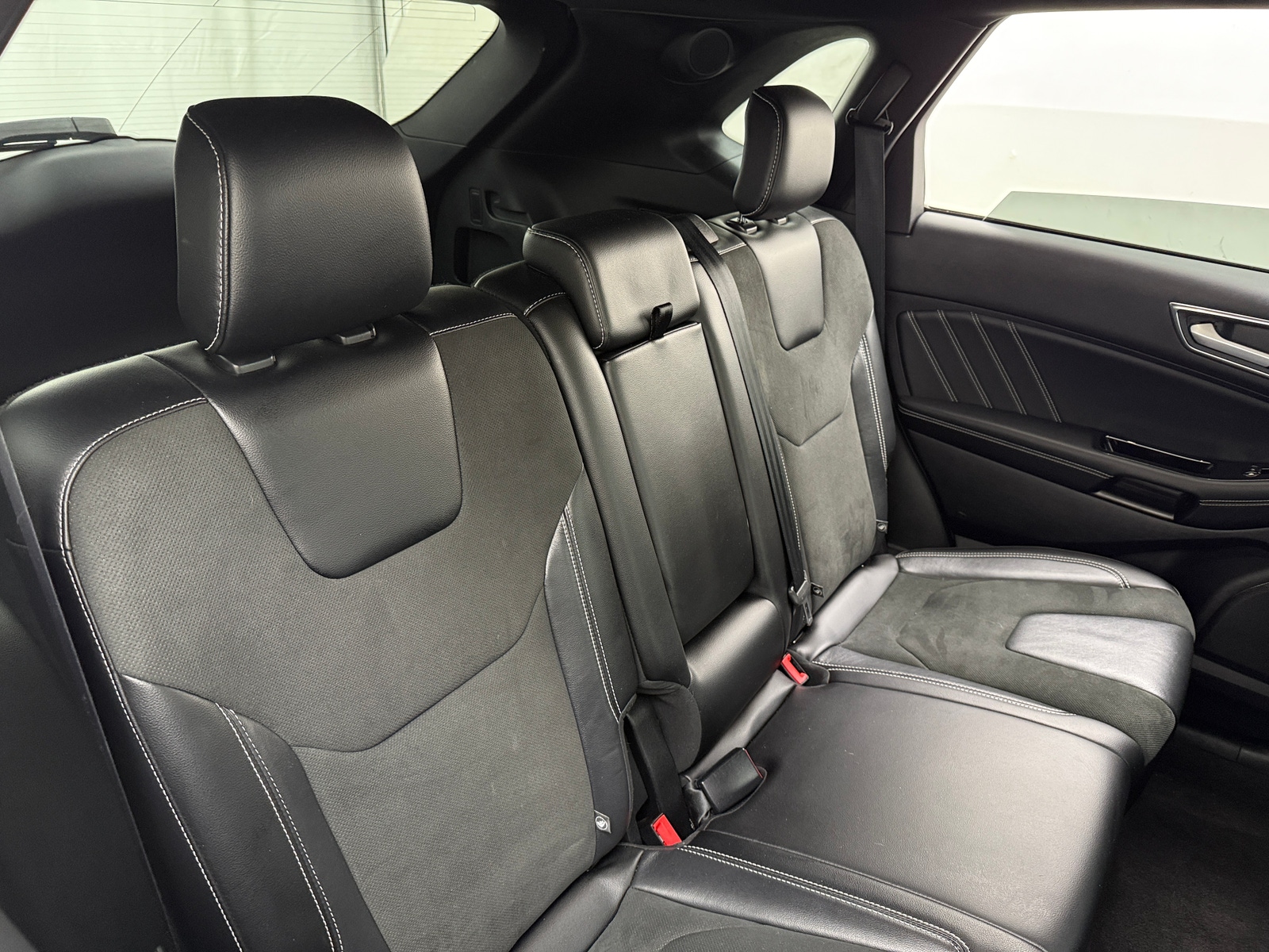 Thumbnail: 2019 Ford Edge - 5