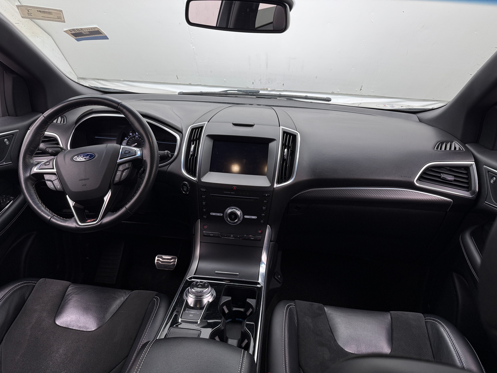 Thumbnail: 2019 Ford Edge - 2