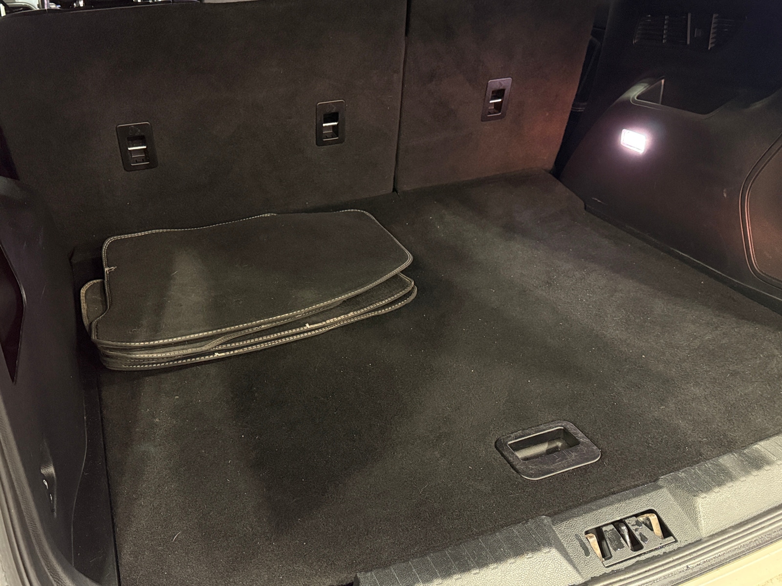 Thumbnail: 2019 Ford Edge - 6