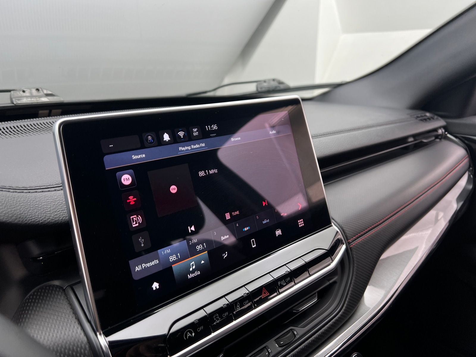 Thumbnail: 2024 Jeep Compass - 3