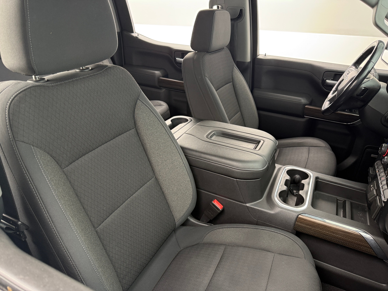 Thumbnail: 2019 Chevrolet Silverado 1500 - 2