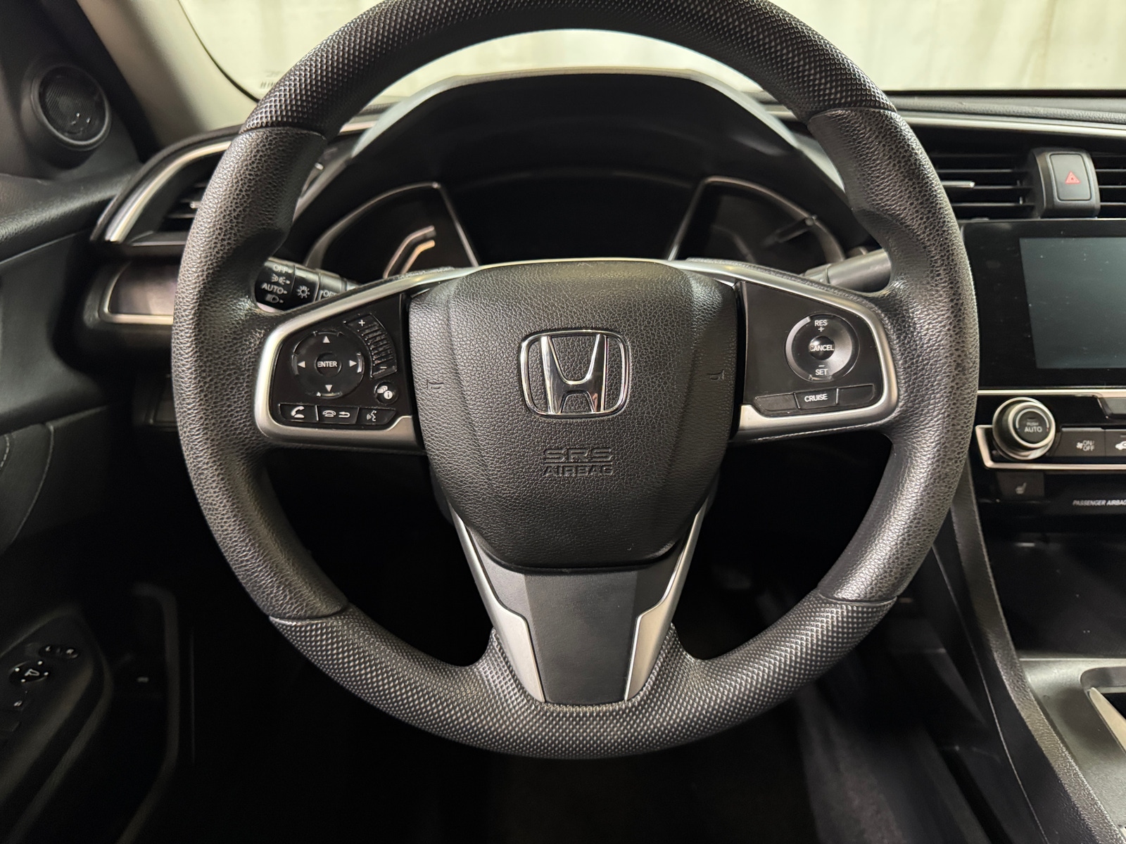 Thumbnail: 2017 Honda Civic - 5