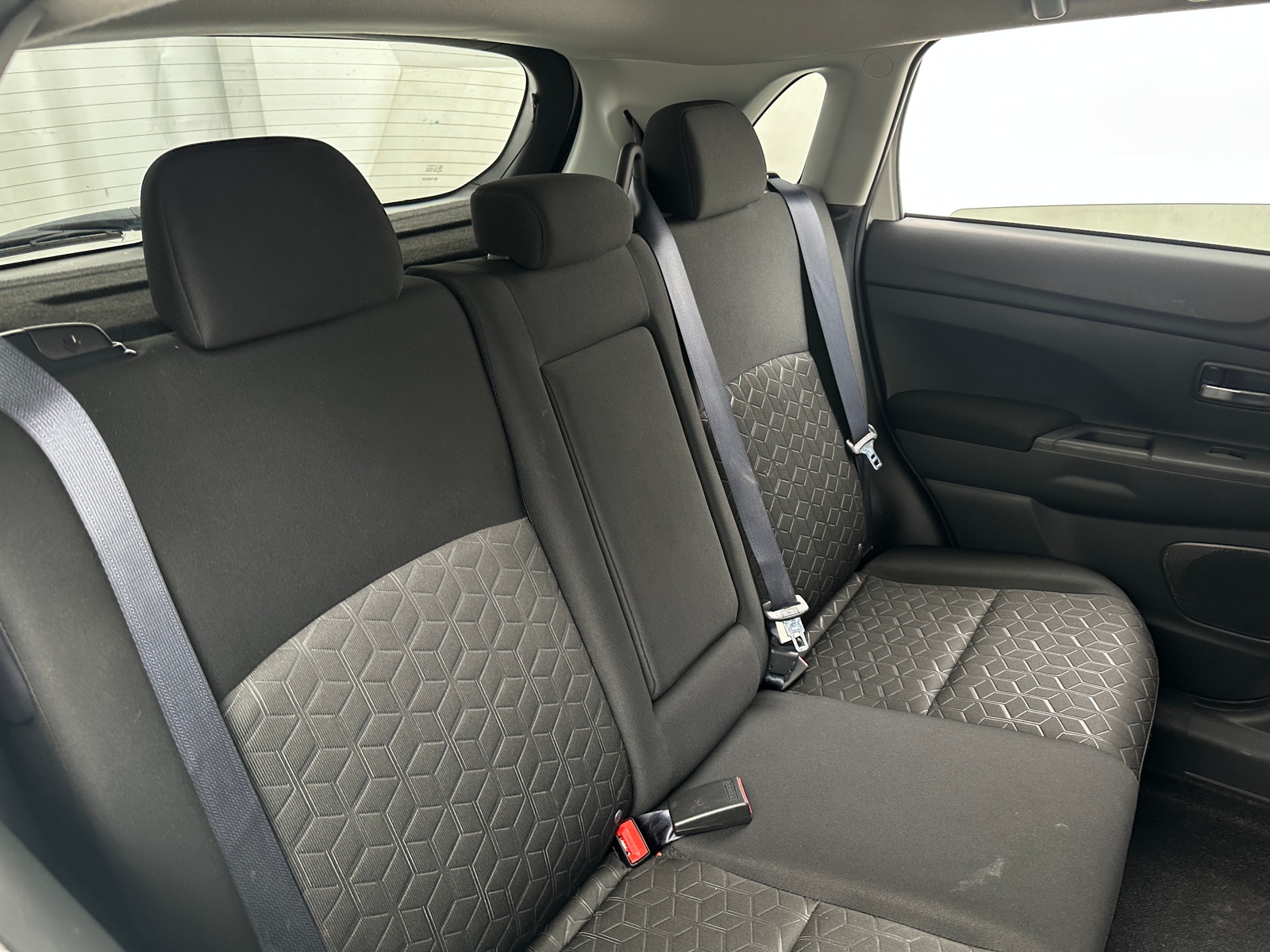 Thumbnail: 2021 Mitsubishi Outlander Sport - 6