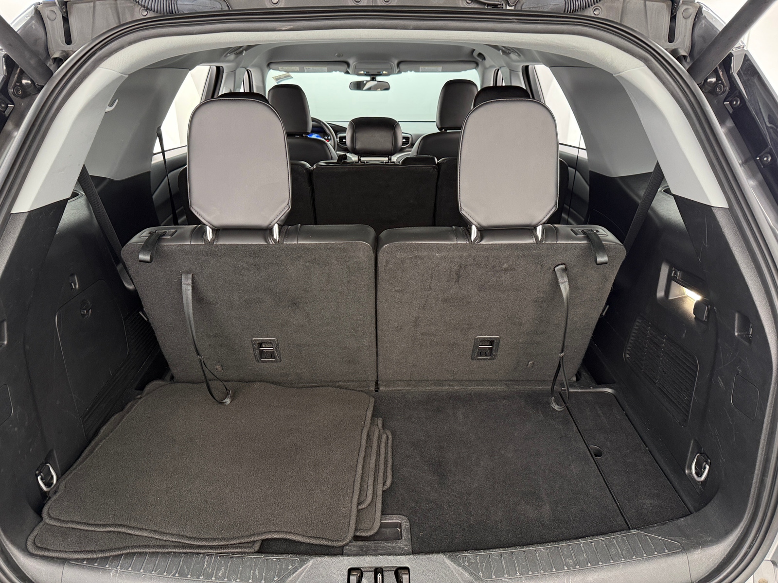 Thumbnail: 2024 Ford Explorer - 6