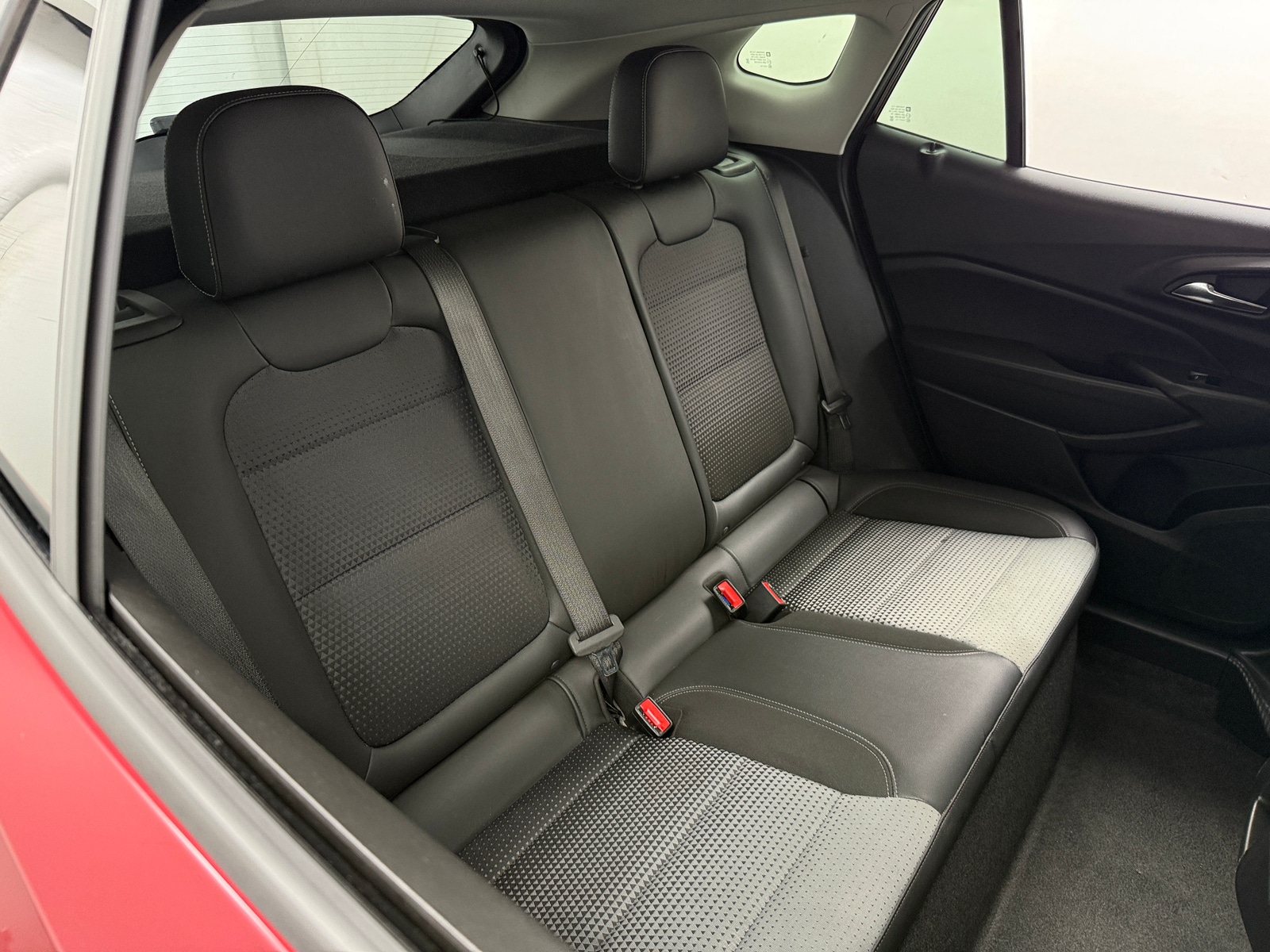 Thumbnail: 2025 Chevrolet Trax - 6