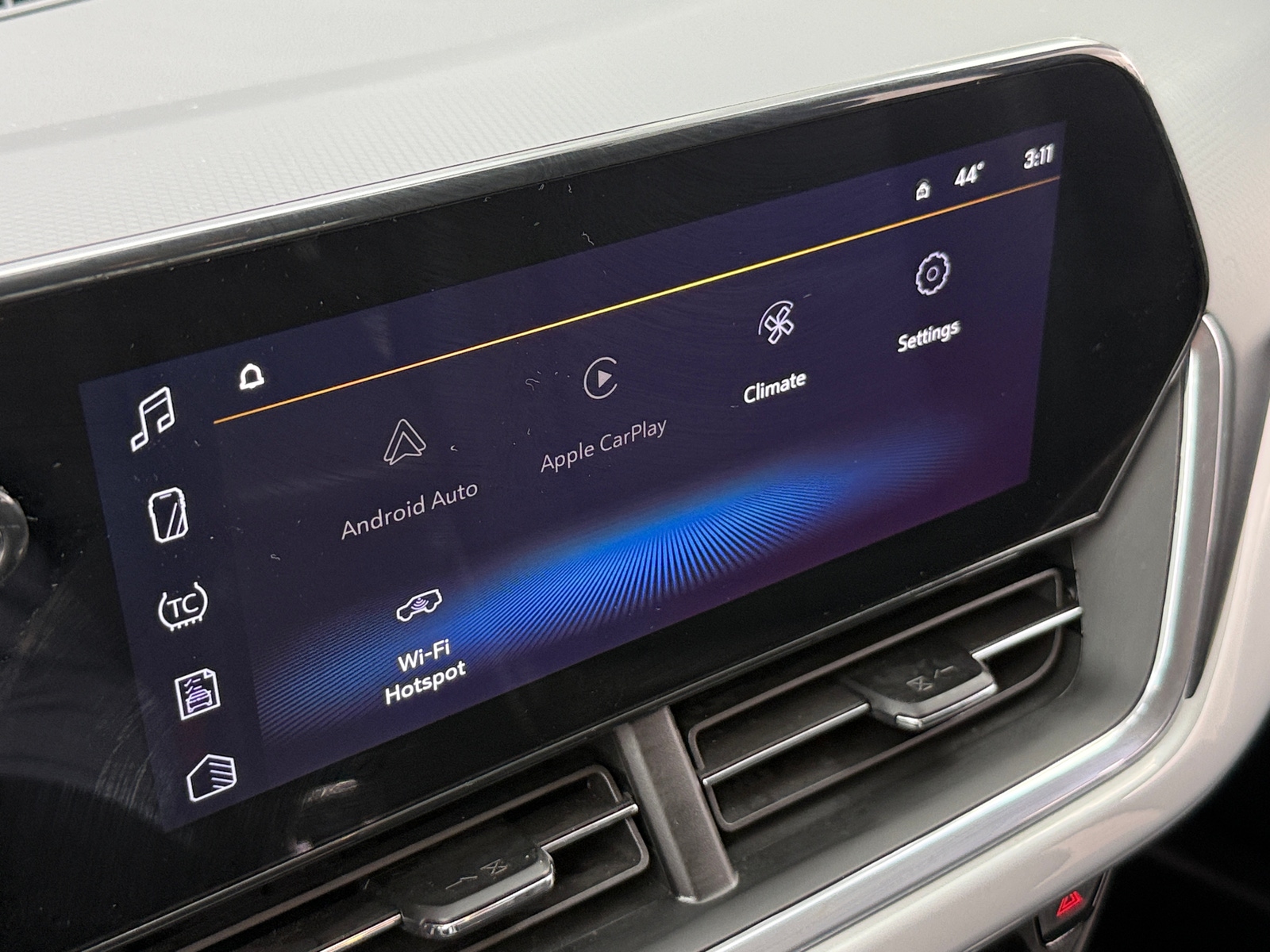 Thumbnail: 2025 Chevrolet Trax - 4