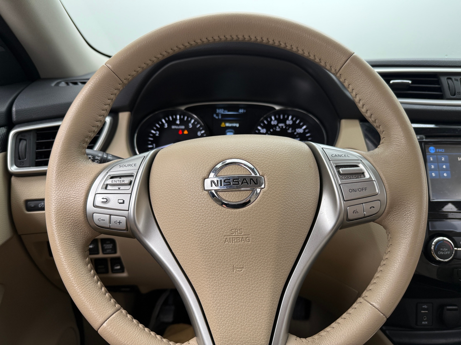 Thumbnail: 2015 Nissan Rogue - 4