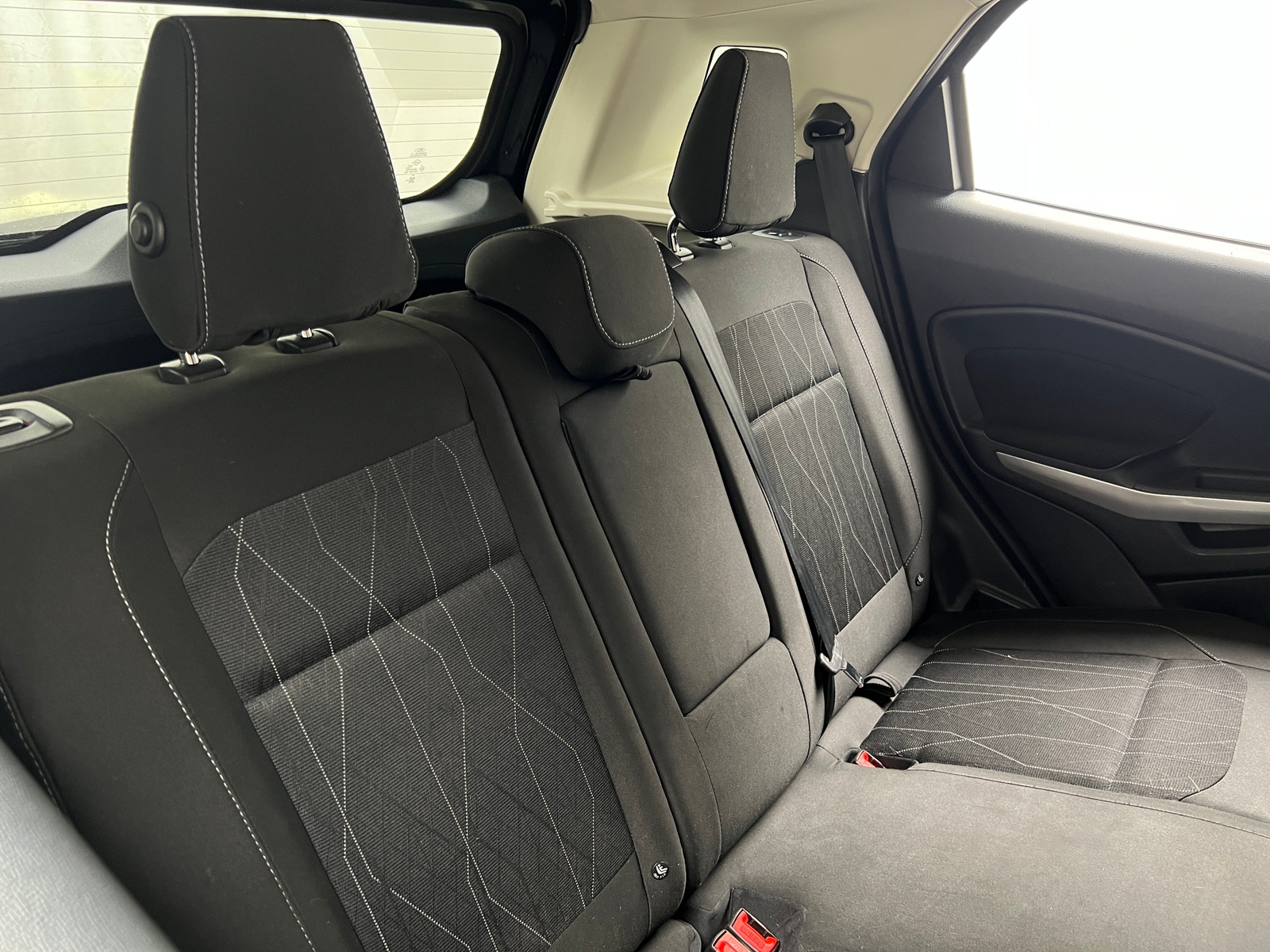 Thumbnail: 2018 Ford EcoSport - 6