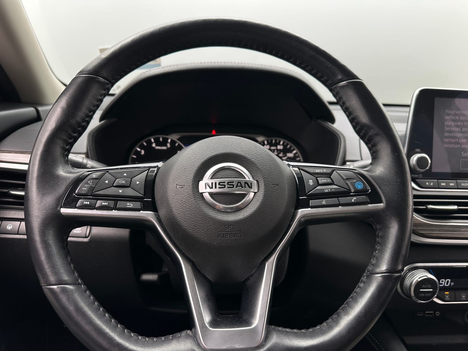 Thumbnail: 2020 Nissan Altima - 4