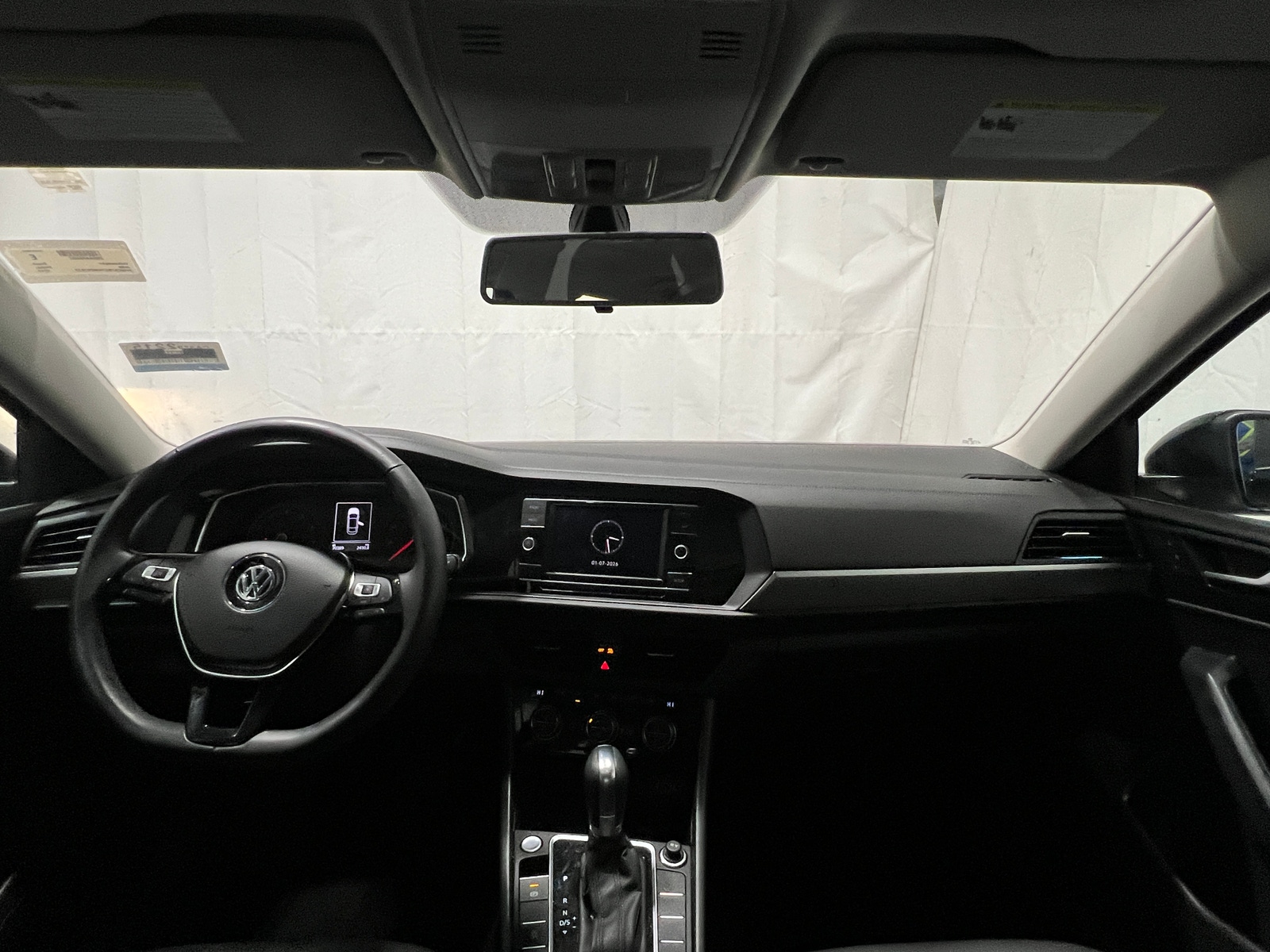 Thumbnail: 2019 Volkswagen Jetta - 2