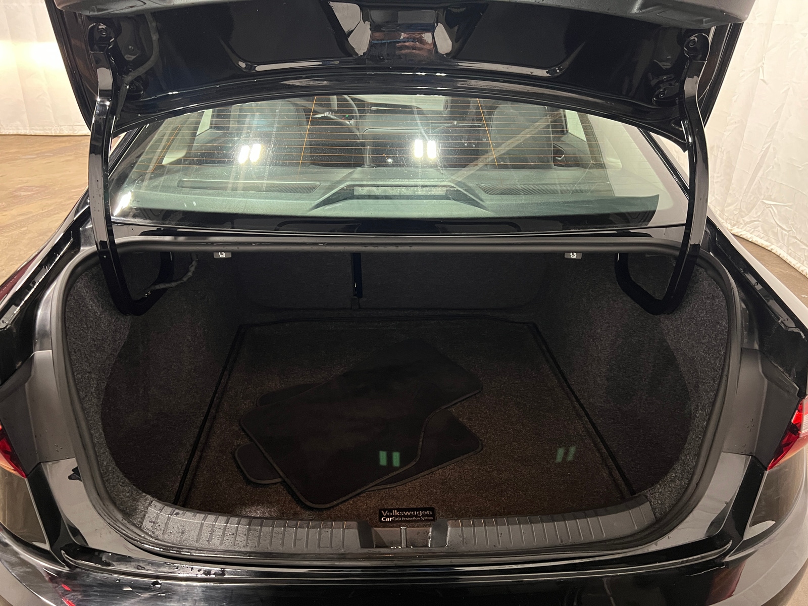 Thumbnail: 2019 Volkswagen Jetta - 6