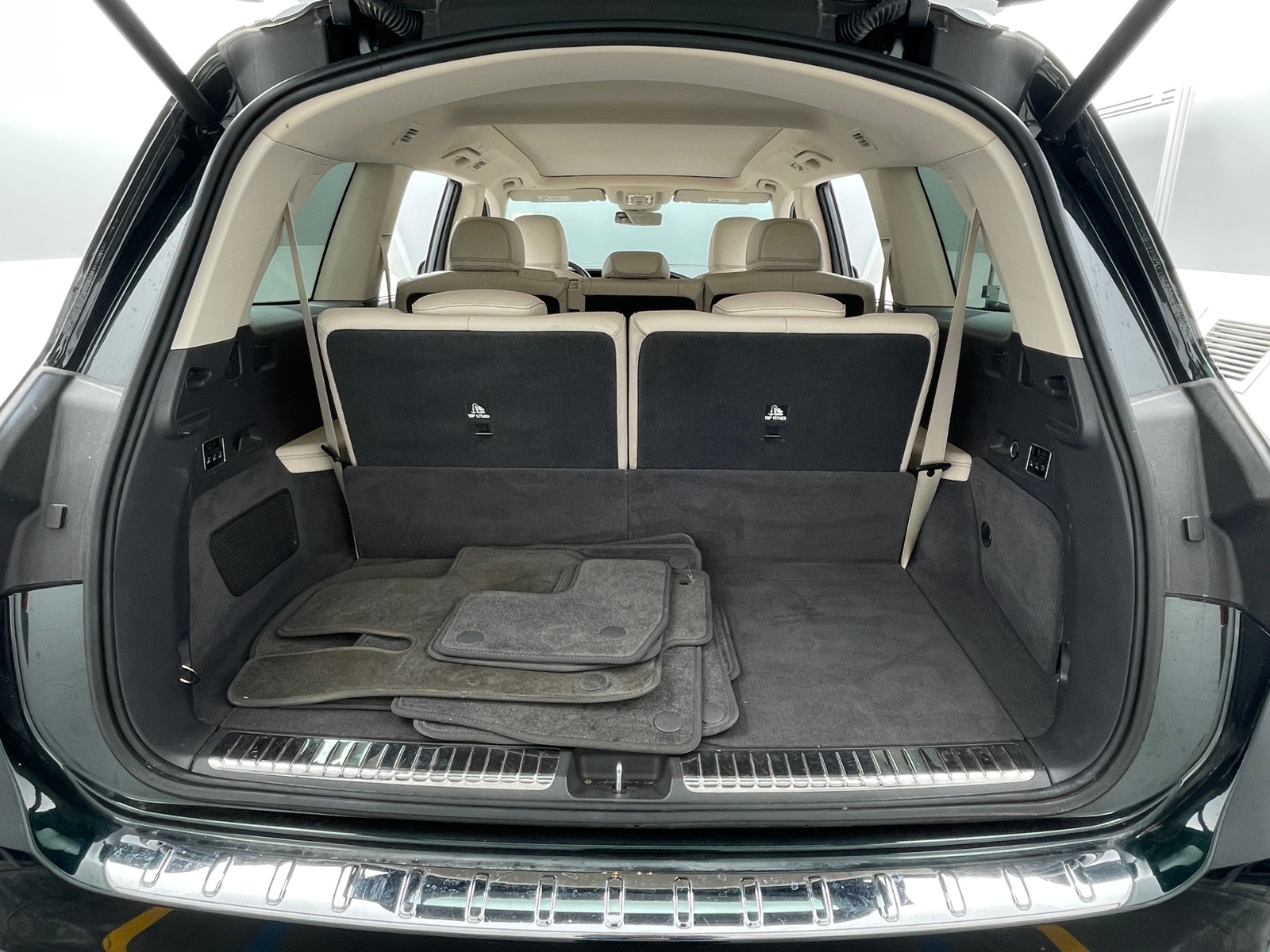 Thumbnail: 2020 Mercedes-Benz GLS - 6