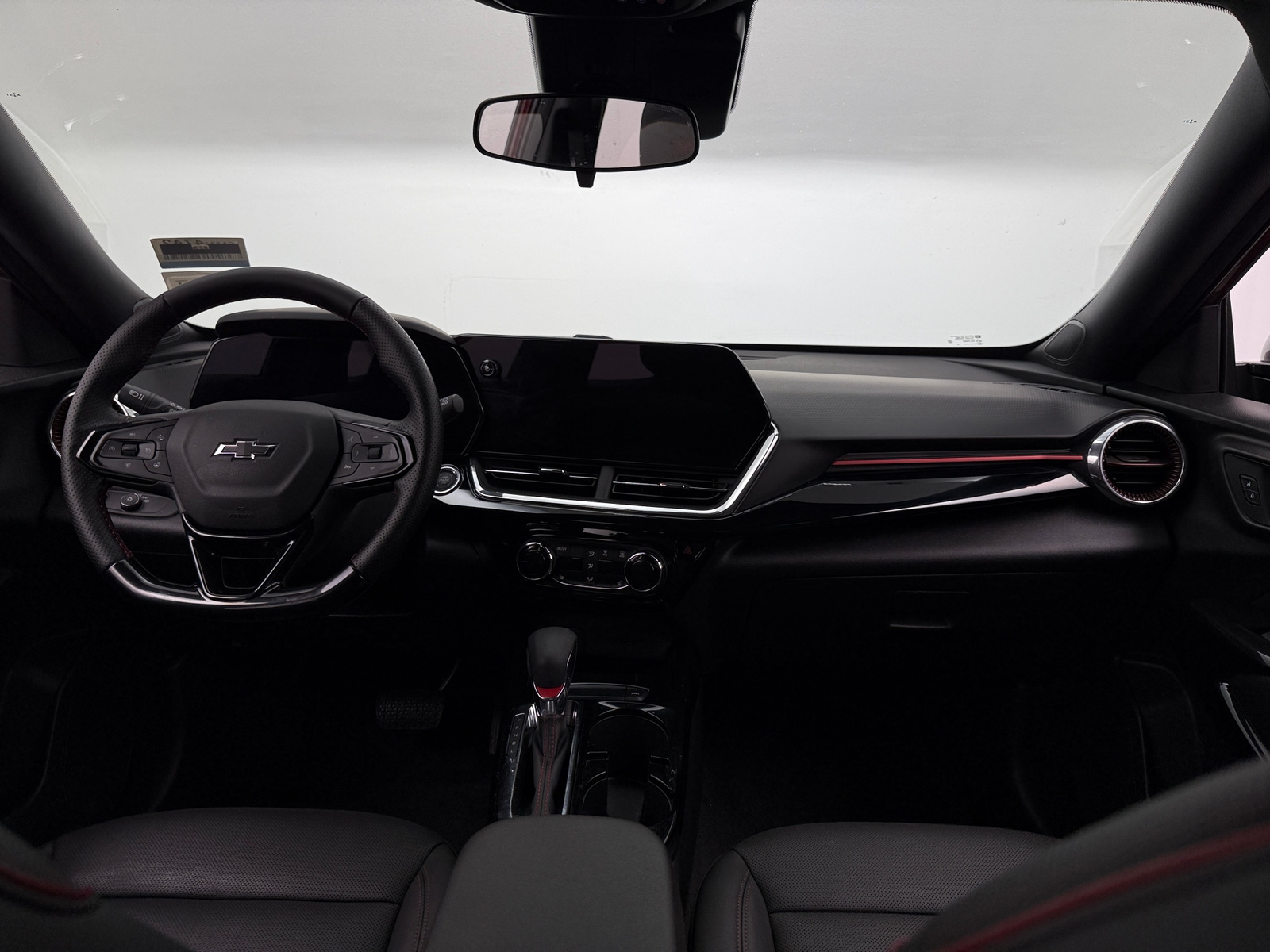 Thumbnail: 2025 Chevrolet Trax - 2