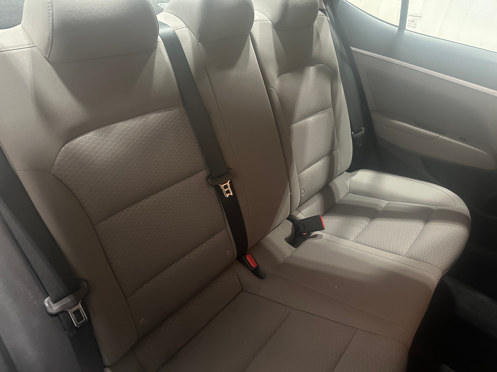 Thumbnail: 2020 Hyundai Elantra - 6