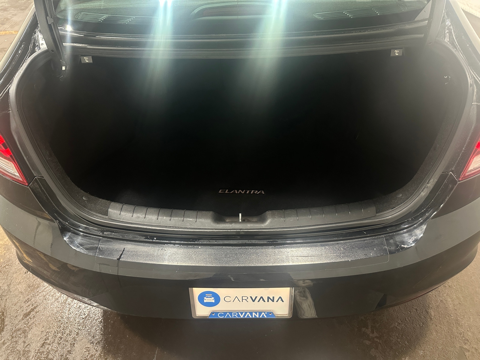 Thumbnail: 2020 Hyundai Elantra - 7