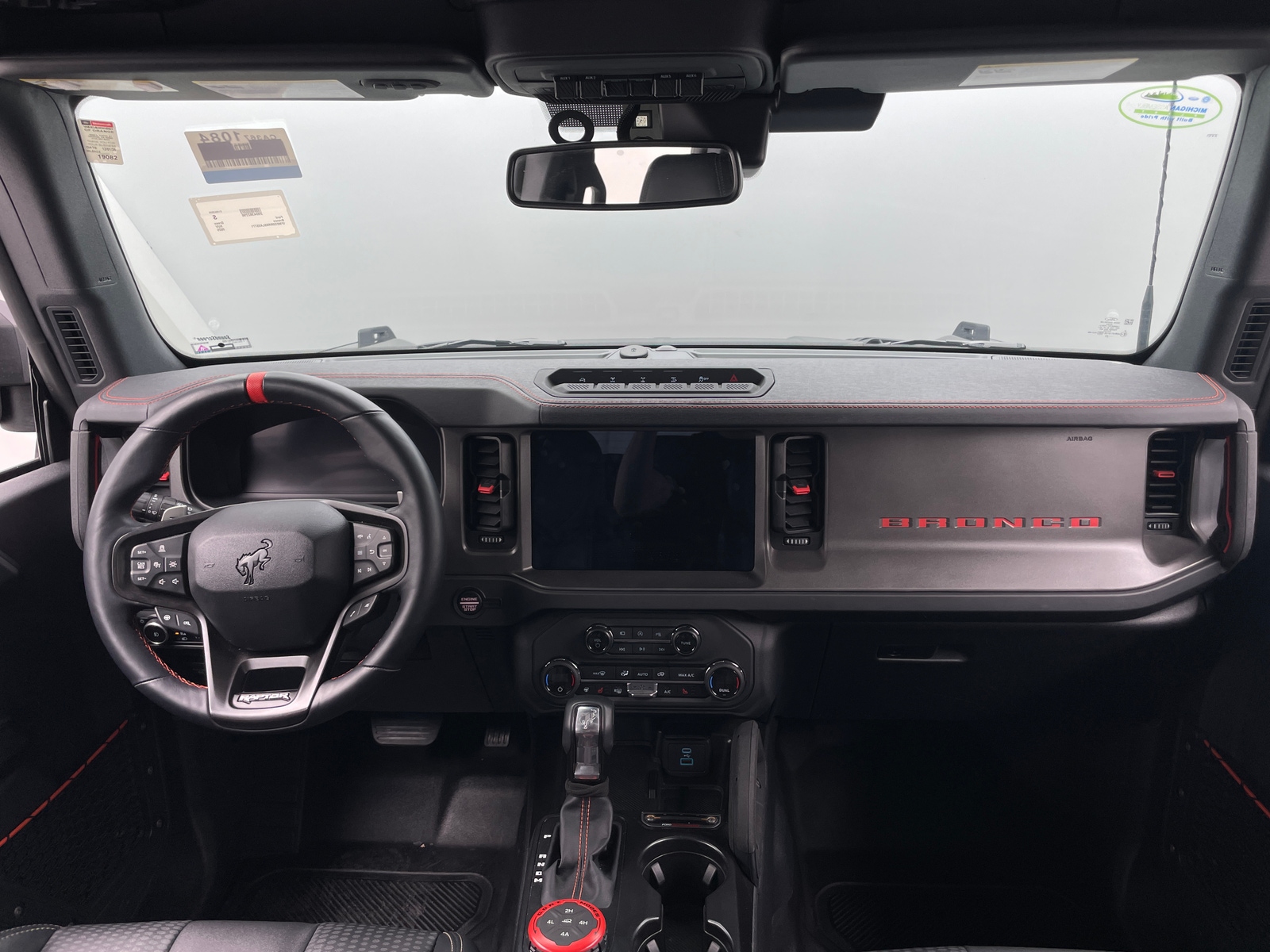 Thumbnail: 2025 Ford Bronco - 2