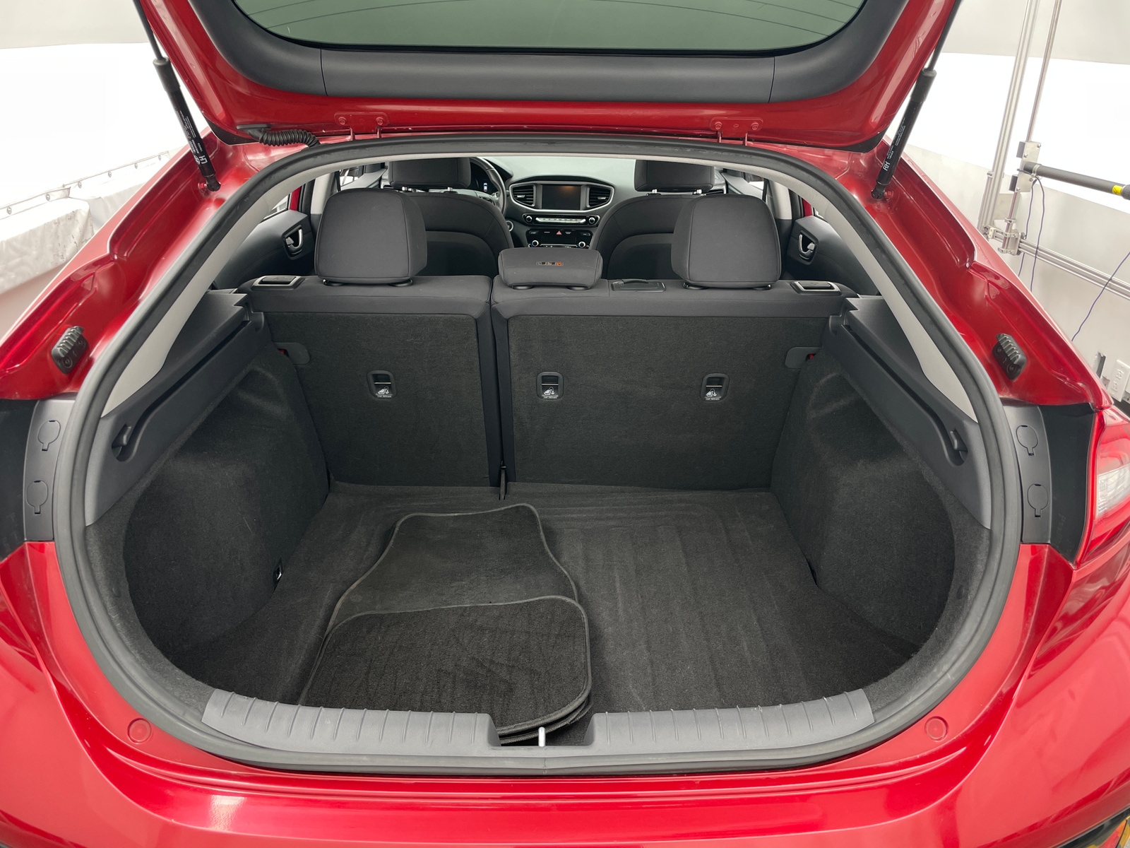 Thumbnail: 2019 Hyundai Ioniq - 7