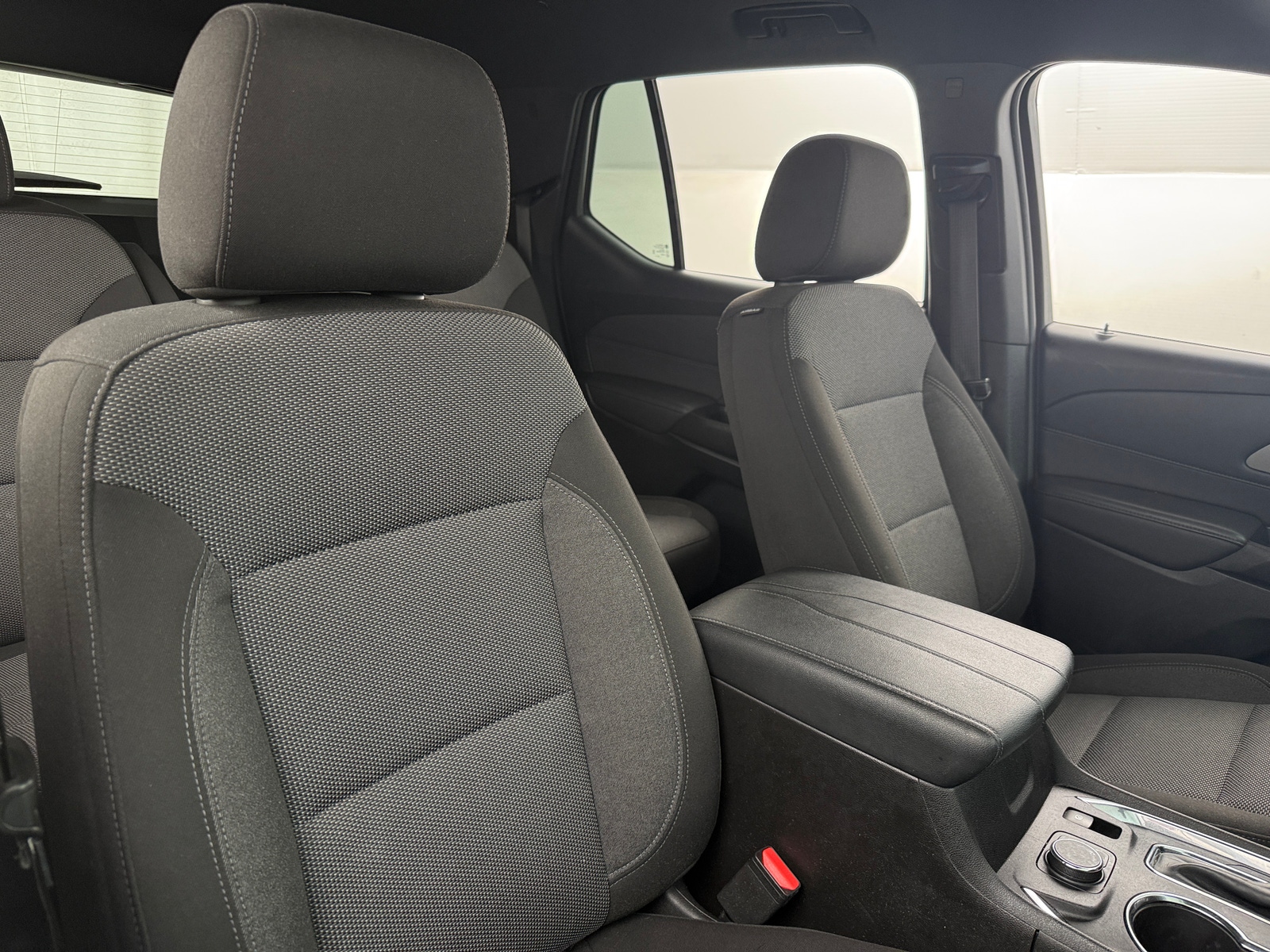 Thumbnail: 2023 Chevrolet Traverse - 2