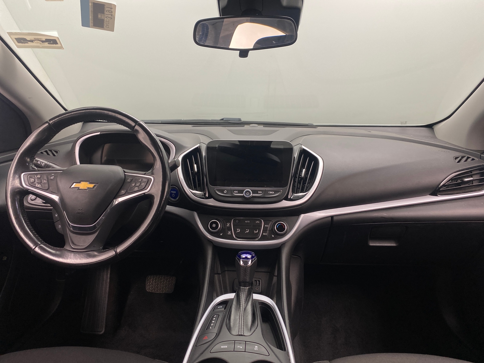 Thumbnail: 2019 Chevrolet Volt - 3