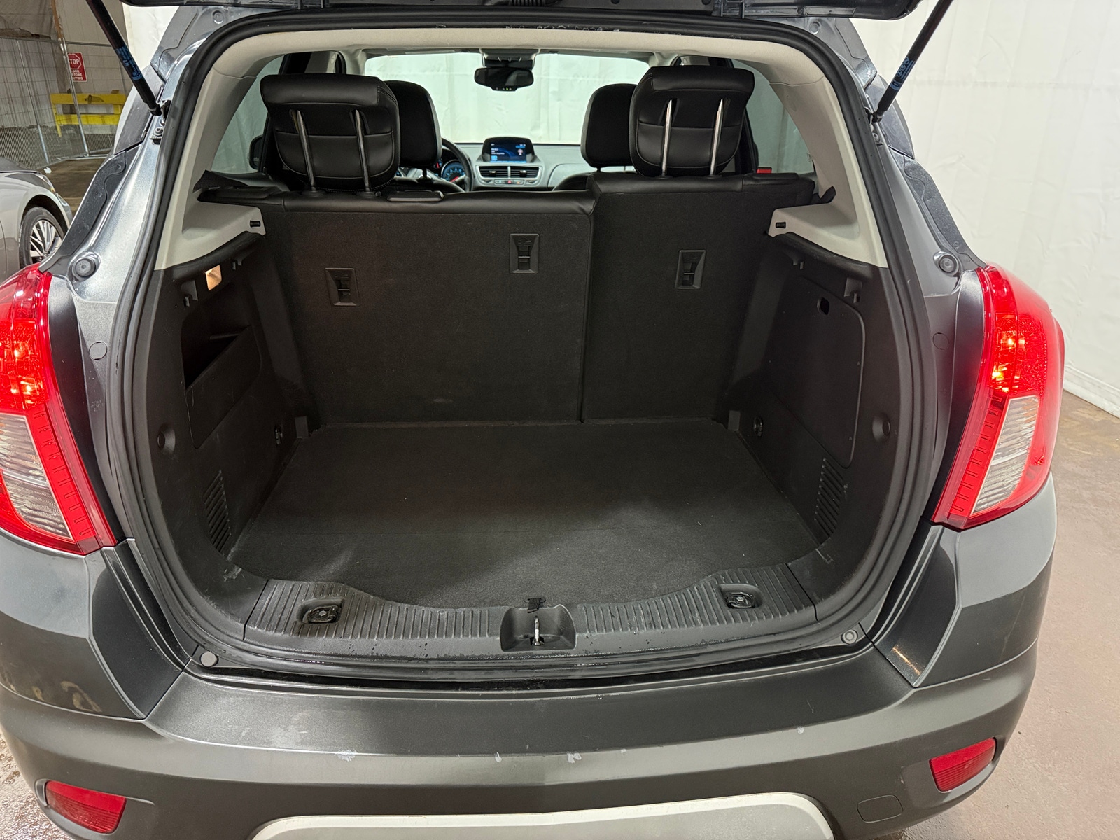 Thumbnail: 2016 Buick Encore - 6