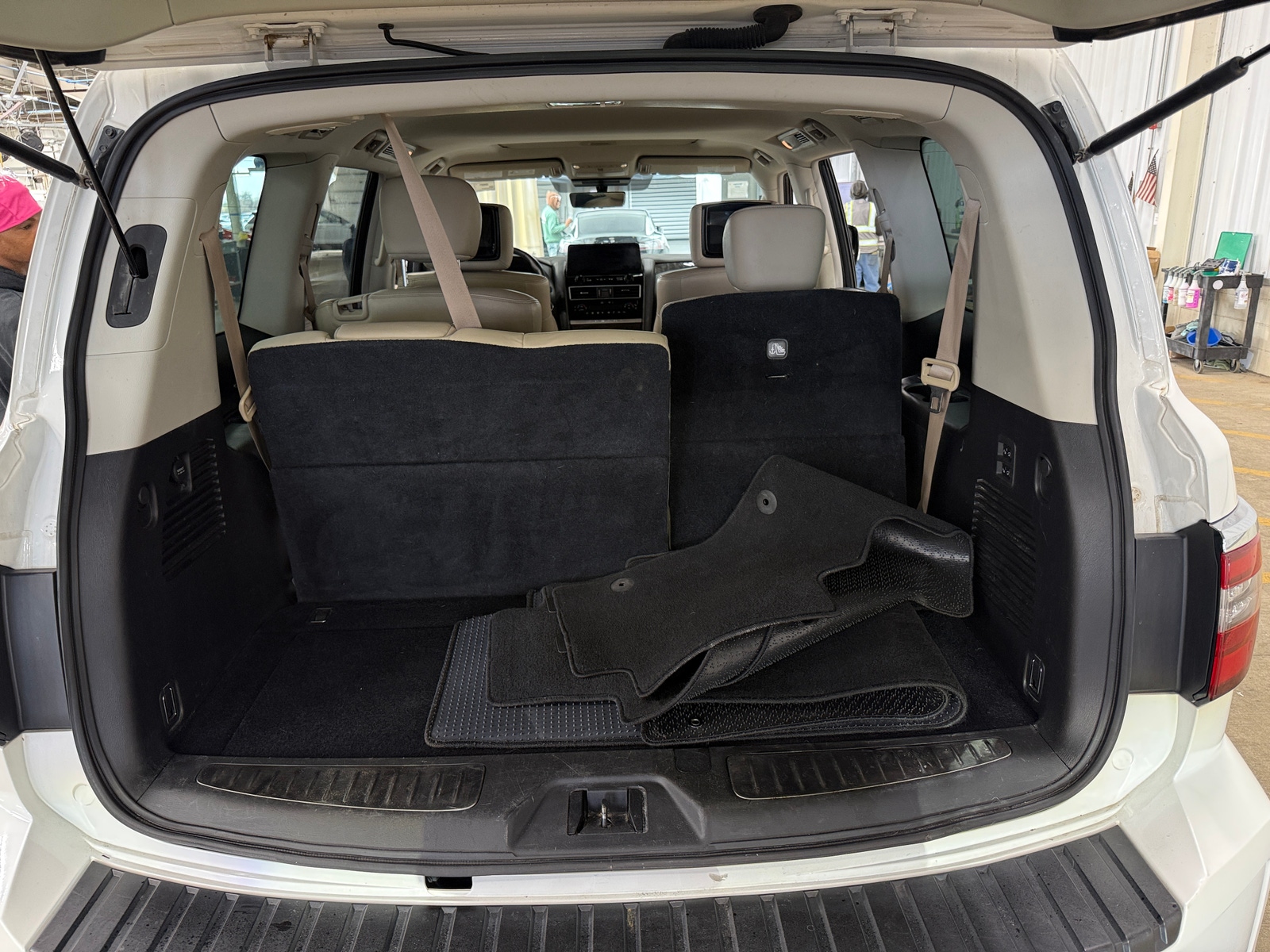 Thumbnail: 2023 Nissan Armada - 6