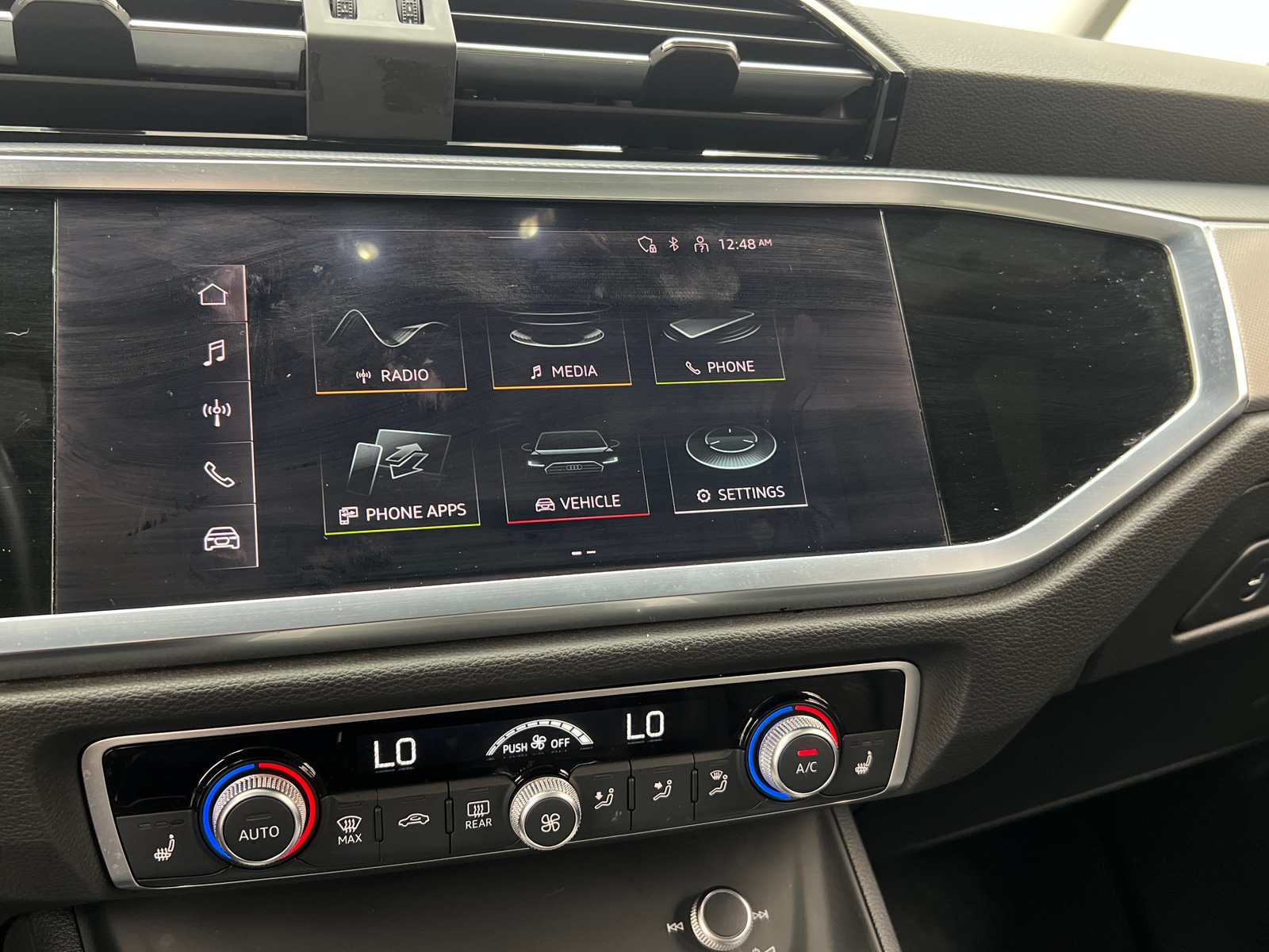 Thumbnail: 2022 Audi Q3 - 3