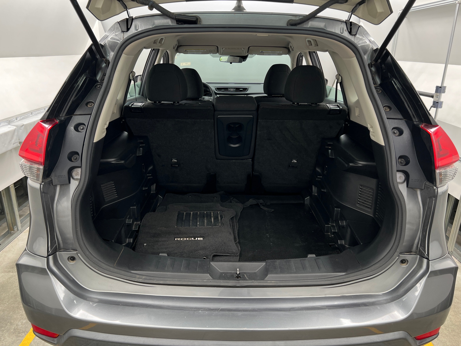 Thumbnail: 2020 Nissan Rogue - 7