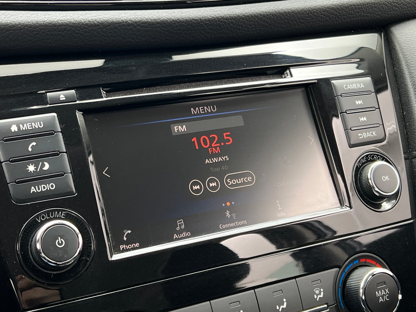 Thumbnail: 2020 Nissan Rogue - 4