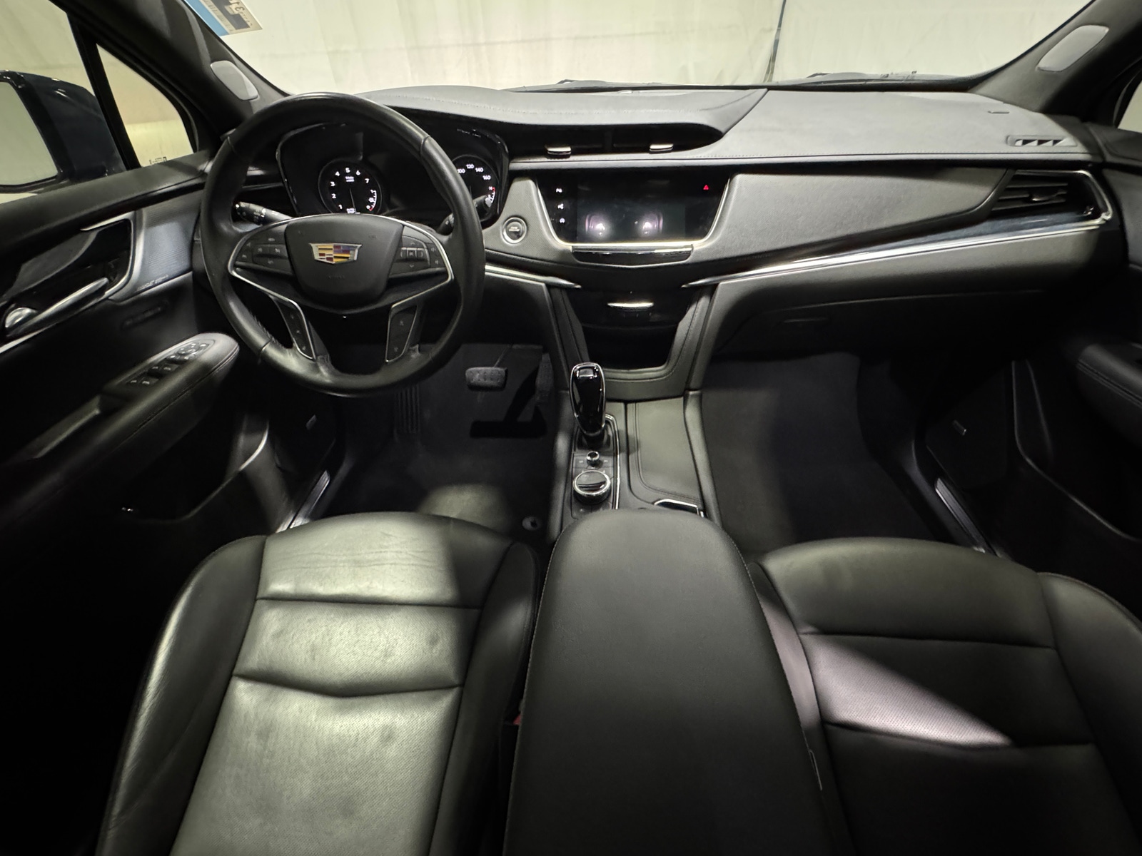 Thumbnail: 2024 Cadillac XT5 - 2