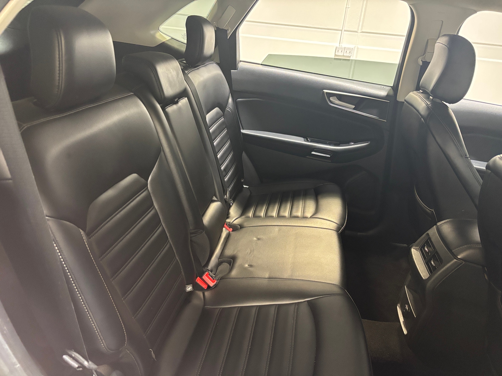 Thumbnail: 2020 Ford Edge - 5