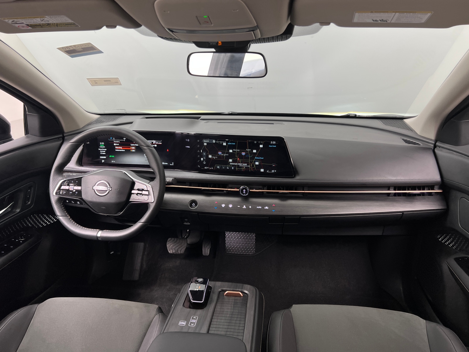 Thumbnail: 2023 Nissan Ariya - 2