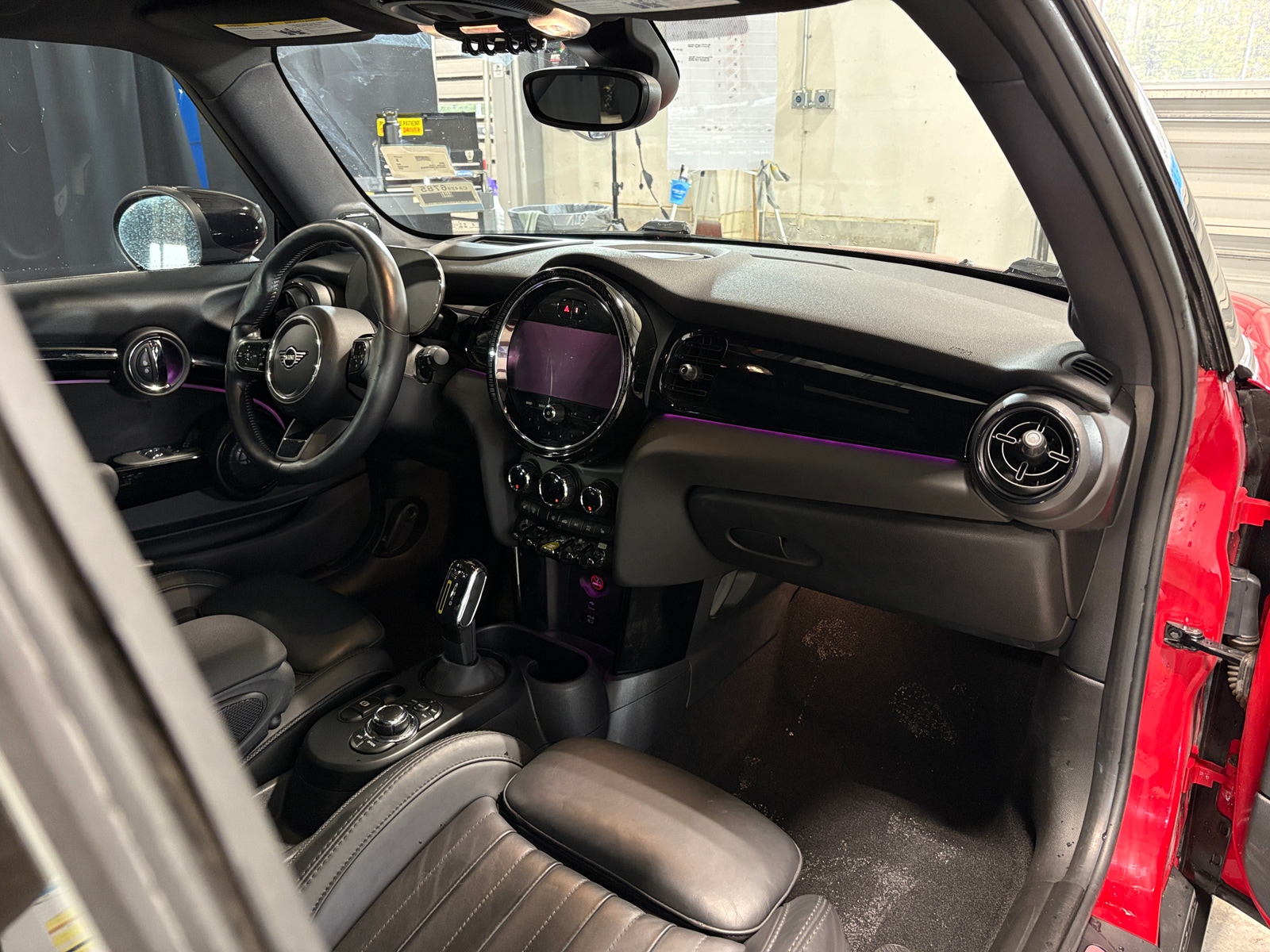 Thumbnail: 2022 MINI Cooper Hardtop - 2