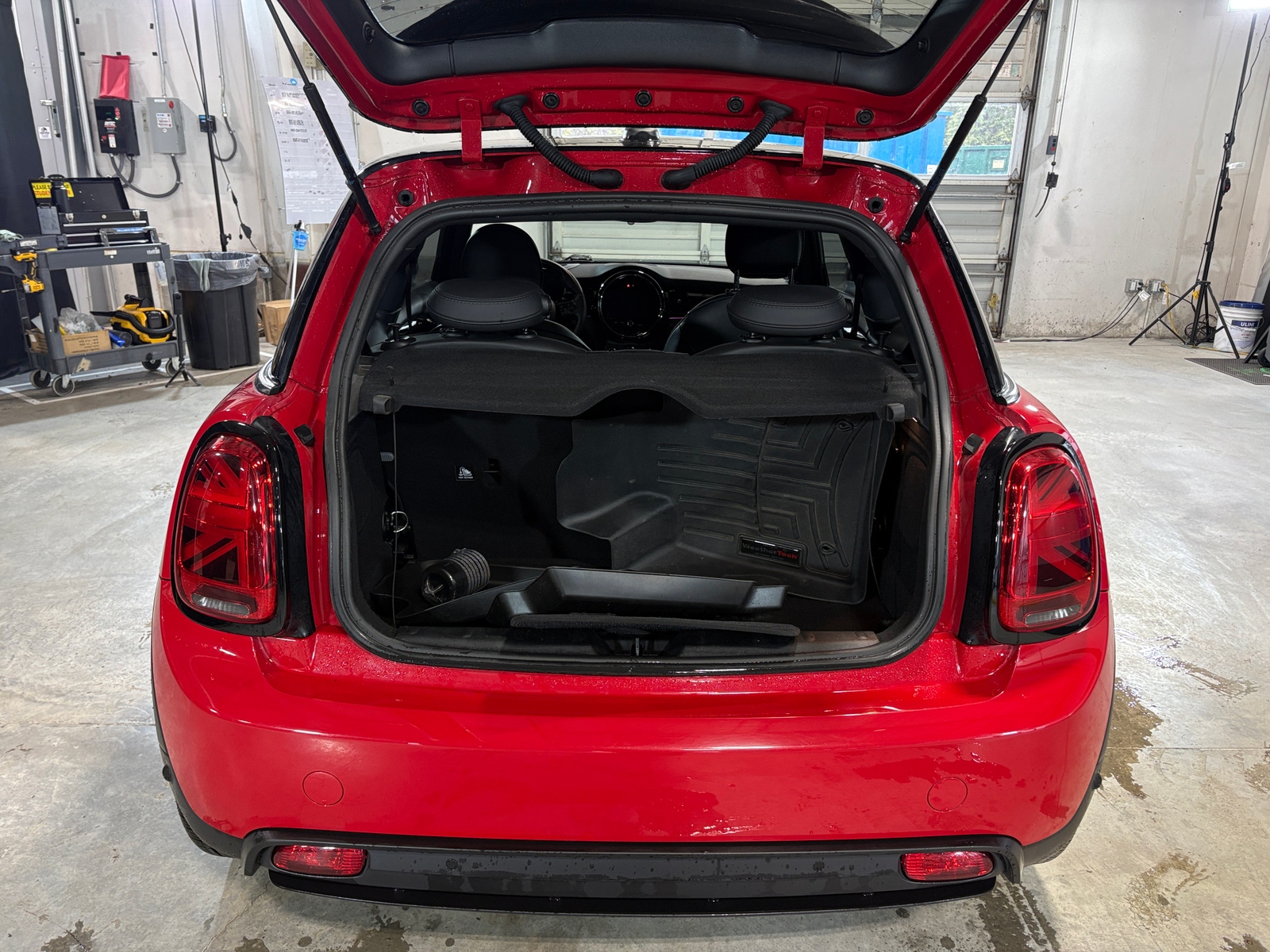 Thumbnail: 2022 MINI Cooper Hardtop - 6