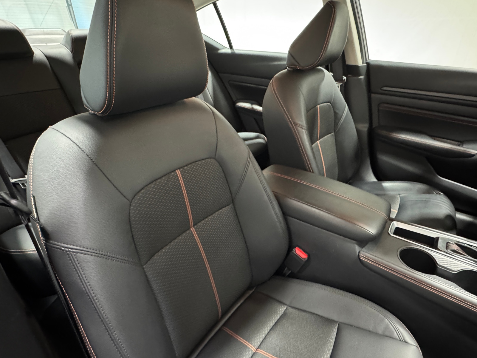 Thumbnail: 2022 Nissan Altima - 2