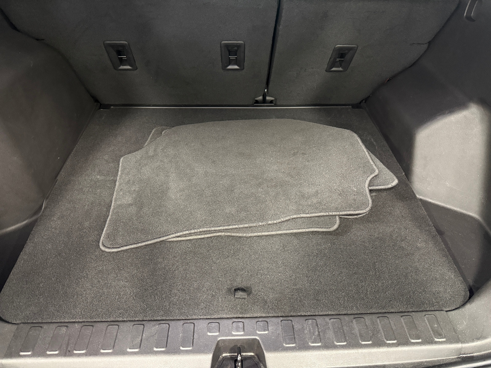 Thumbnail: 2024 Chevrolet Equinox - 7