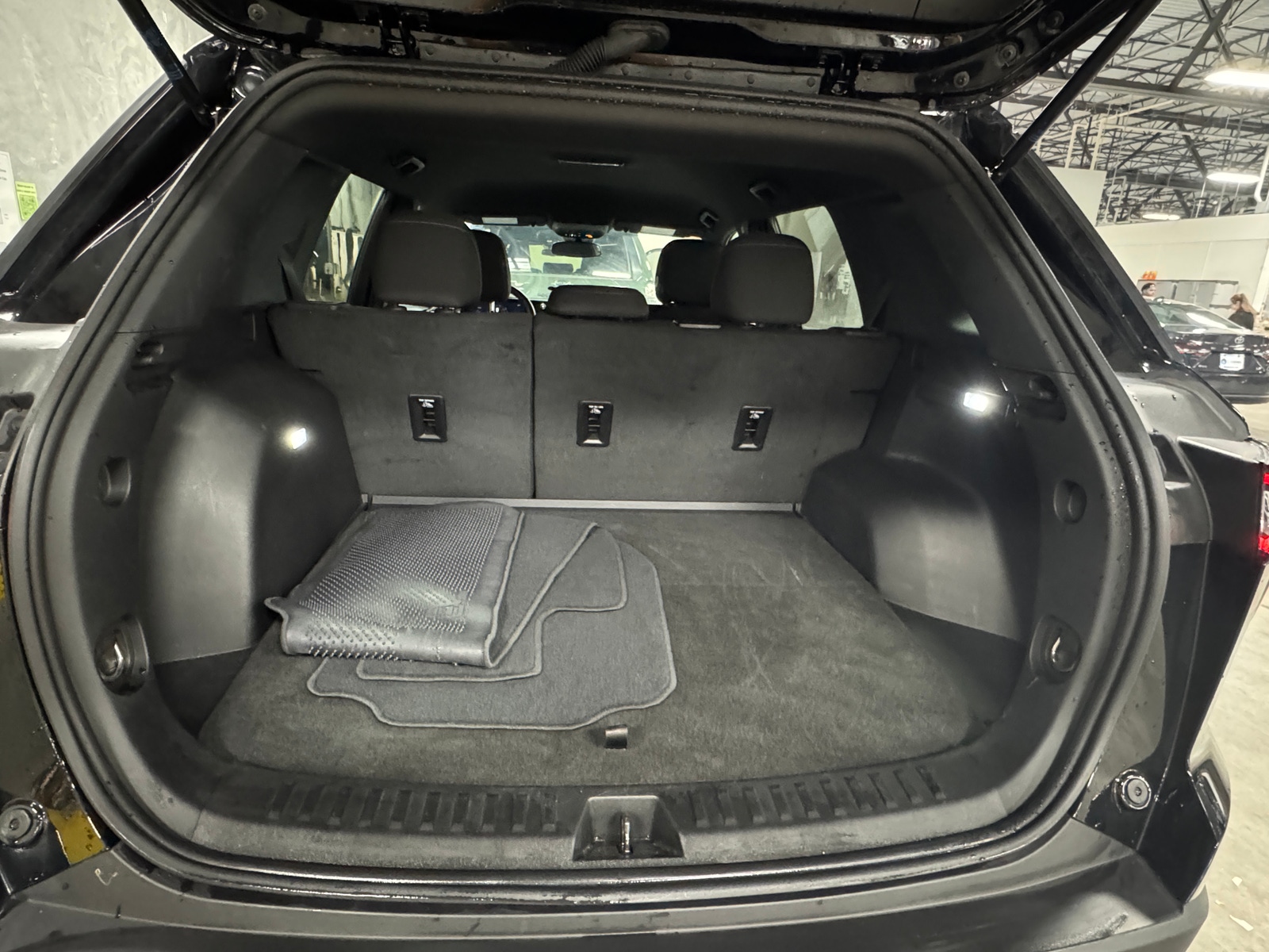 Thumbnail: 2025 Chevrolet Equinox - 7