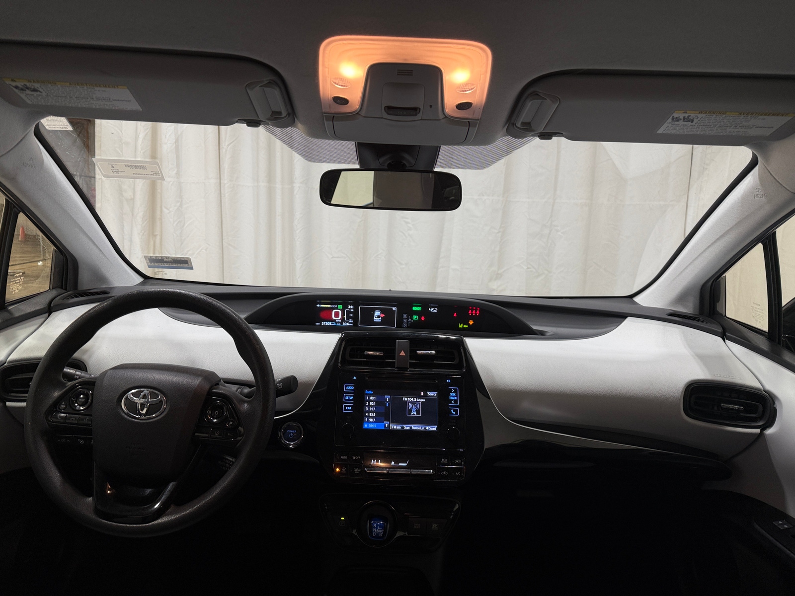 Thumbnail: 2019 Toyota Prius - 3