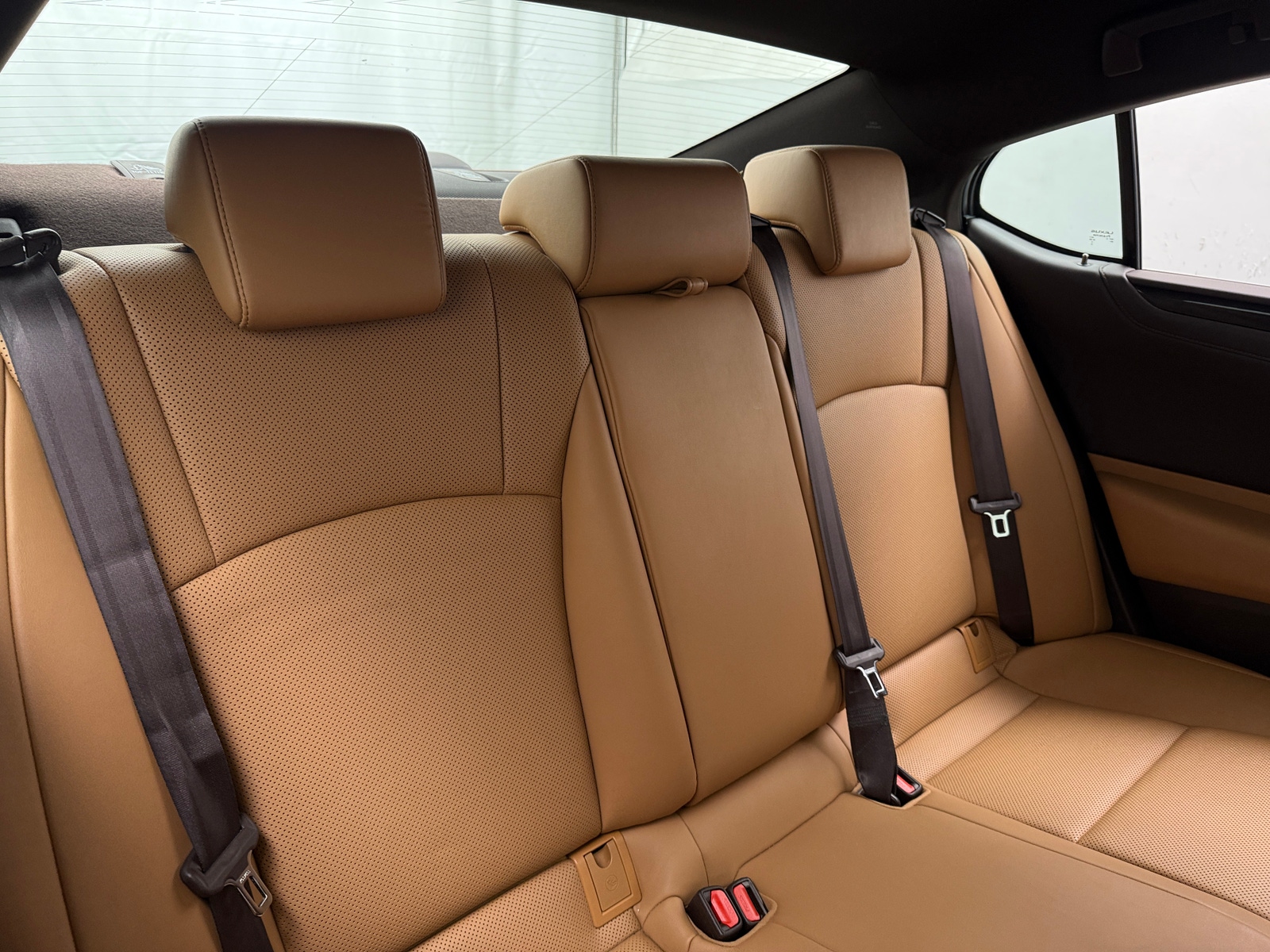 Thumbnail: 2020 Lexus ES - 5