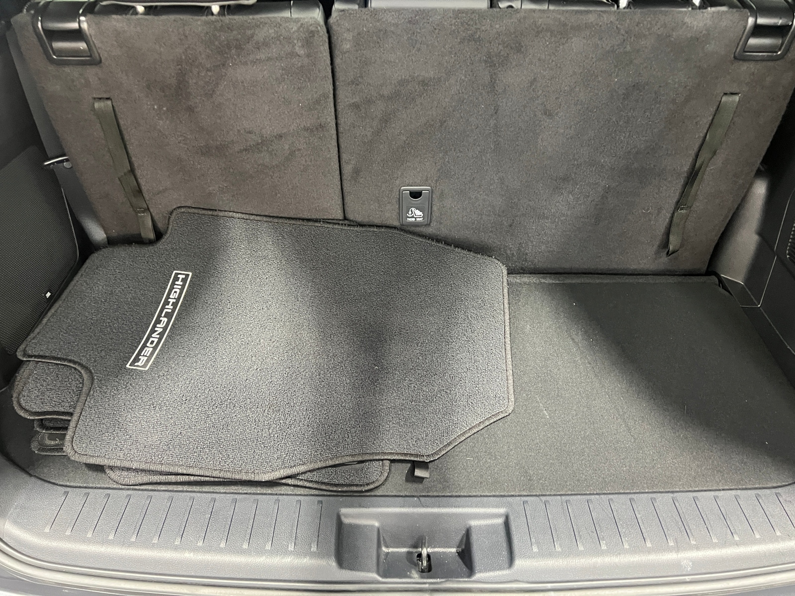 Thumbnail: 2024 Toyota Highlander - 6