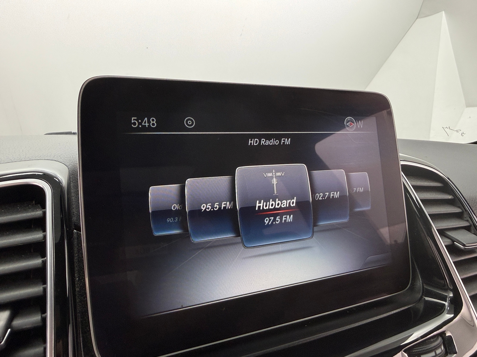 Thumbnail: 2018 Mercedes-Benz GLE - 3