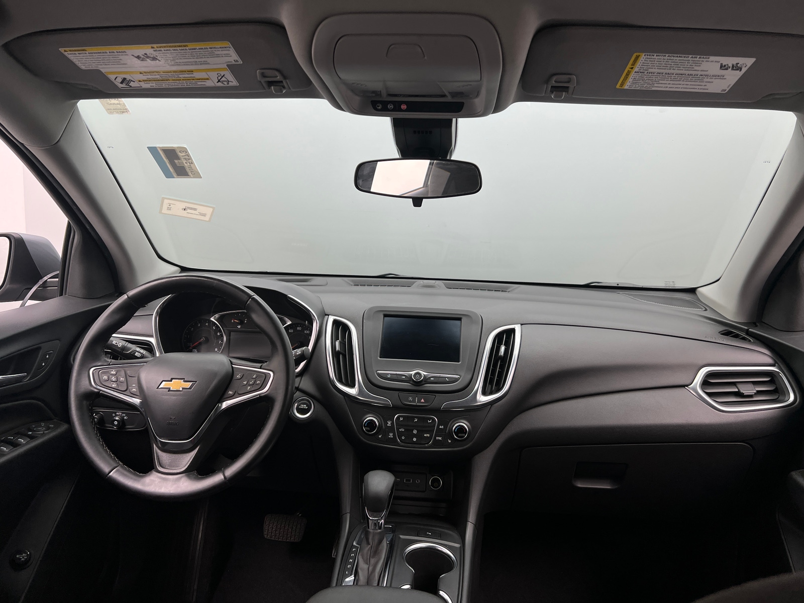 Thumbnail: 2023 Chevrolet Equinox - 3