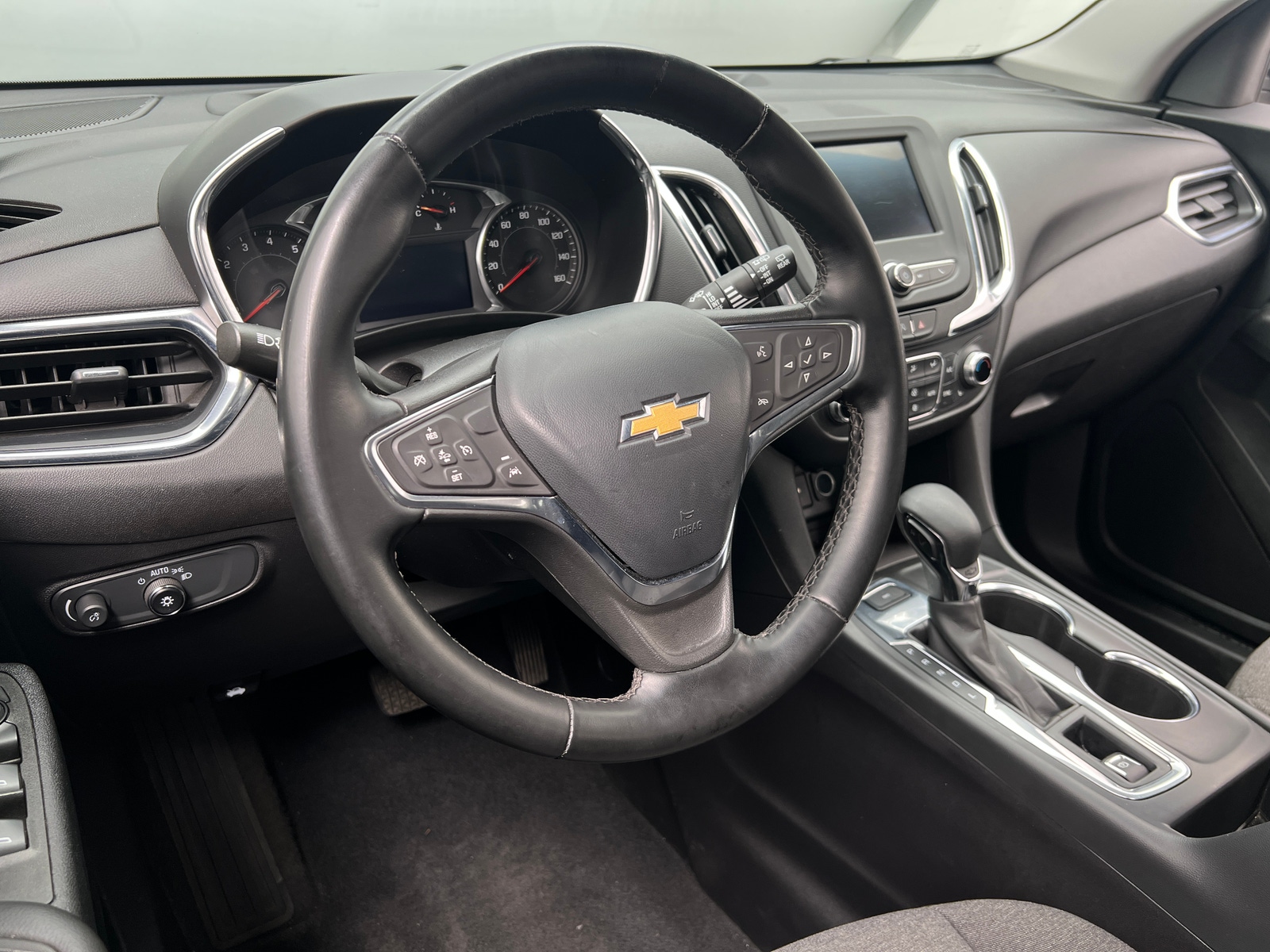 Thumbnail: 2023 Chevrolet Equinox - 5