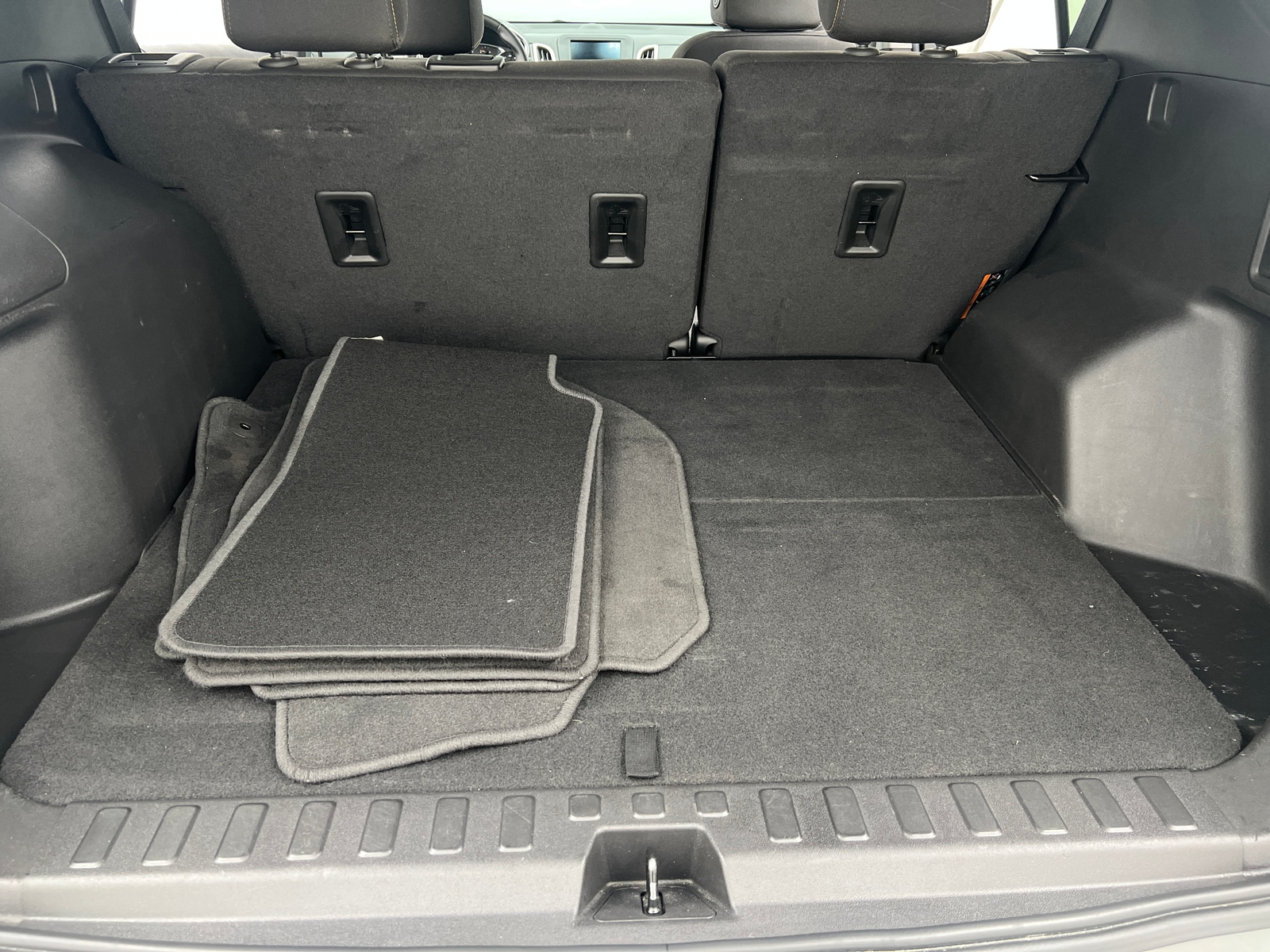 Thumbnail: 2023 Chevrolet Equinox - 7