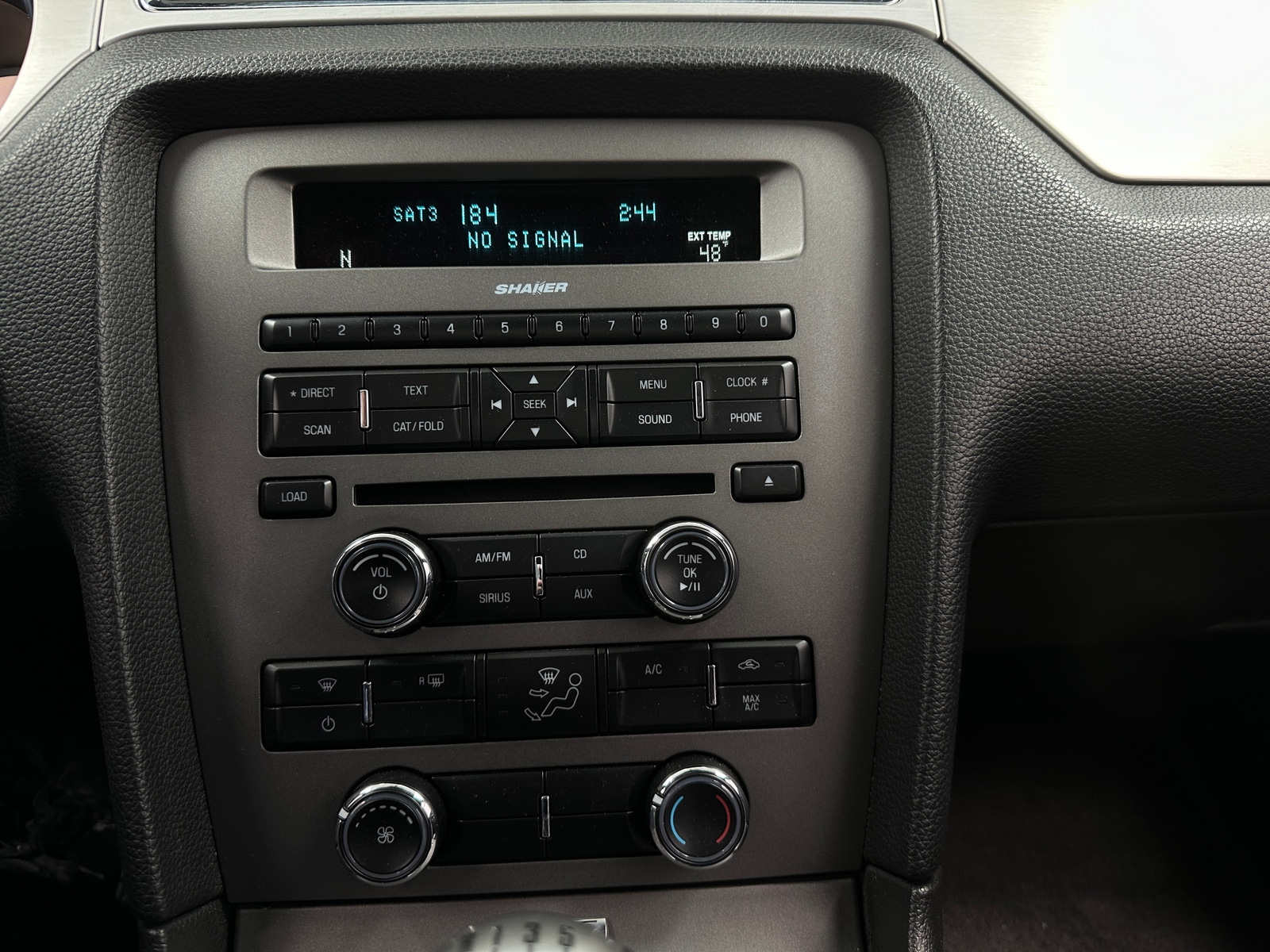 Thumbnail: 2011 Ford Mustang - 3