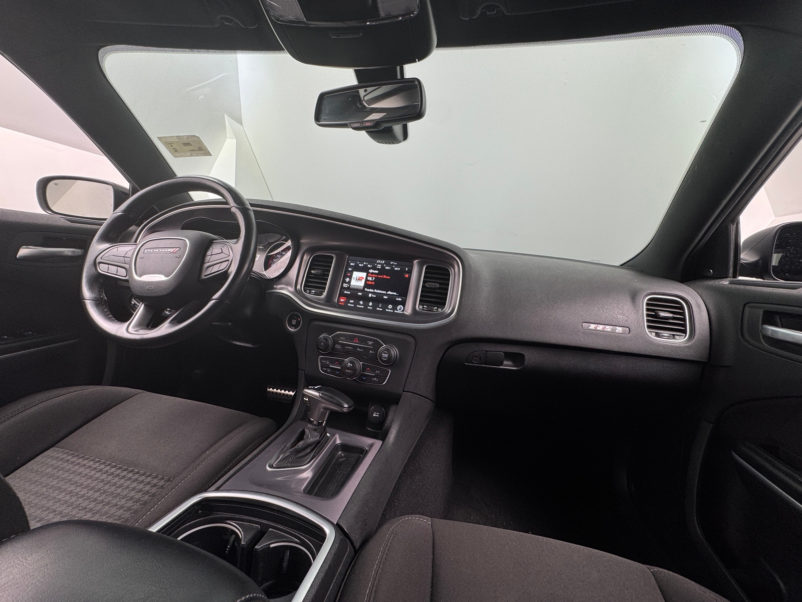 Thumbnail: 2020 Dodge Charger - 3