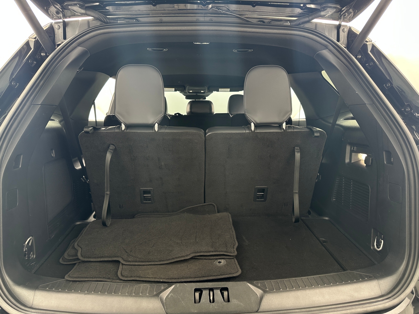 Thumbnail: 2025 Ford Explorer - 6